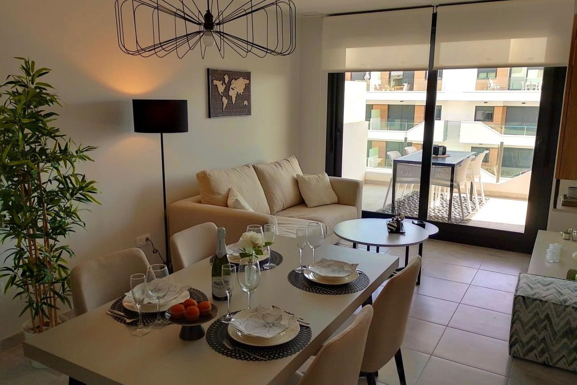 Revente - Appartement -
Villamartin - Costa Blanca
