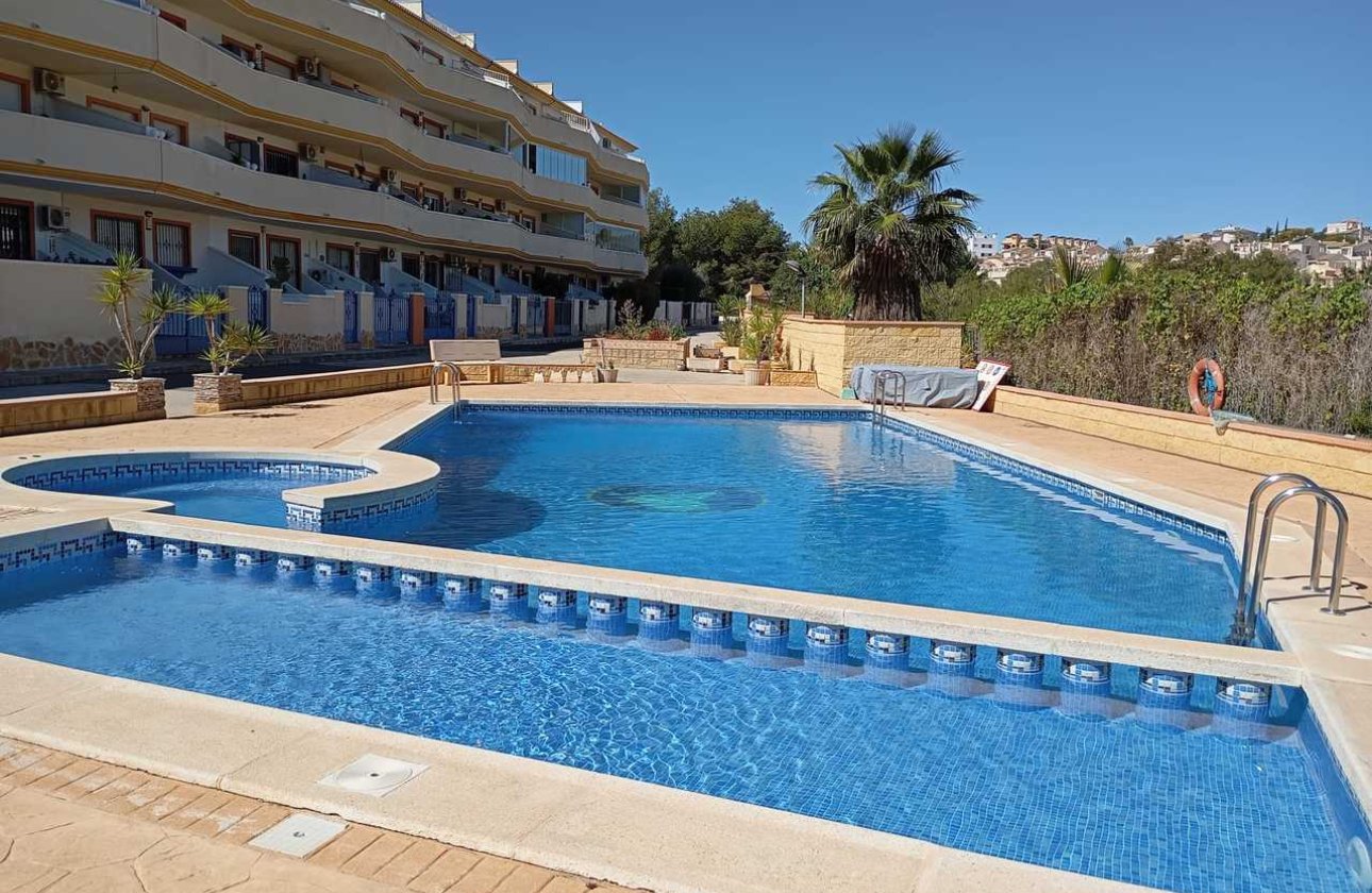 Revente - Appartement -
Villamartin - Costa Blanca