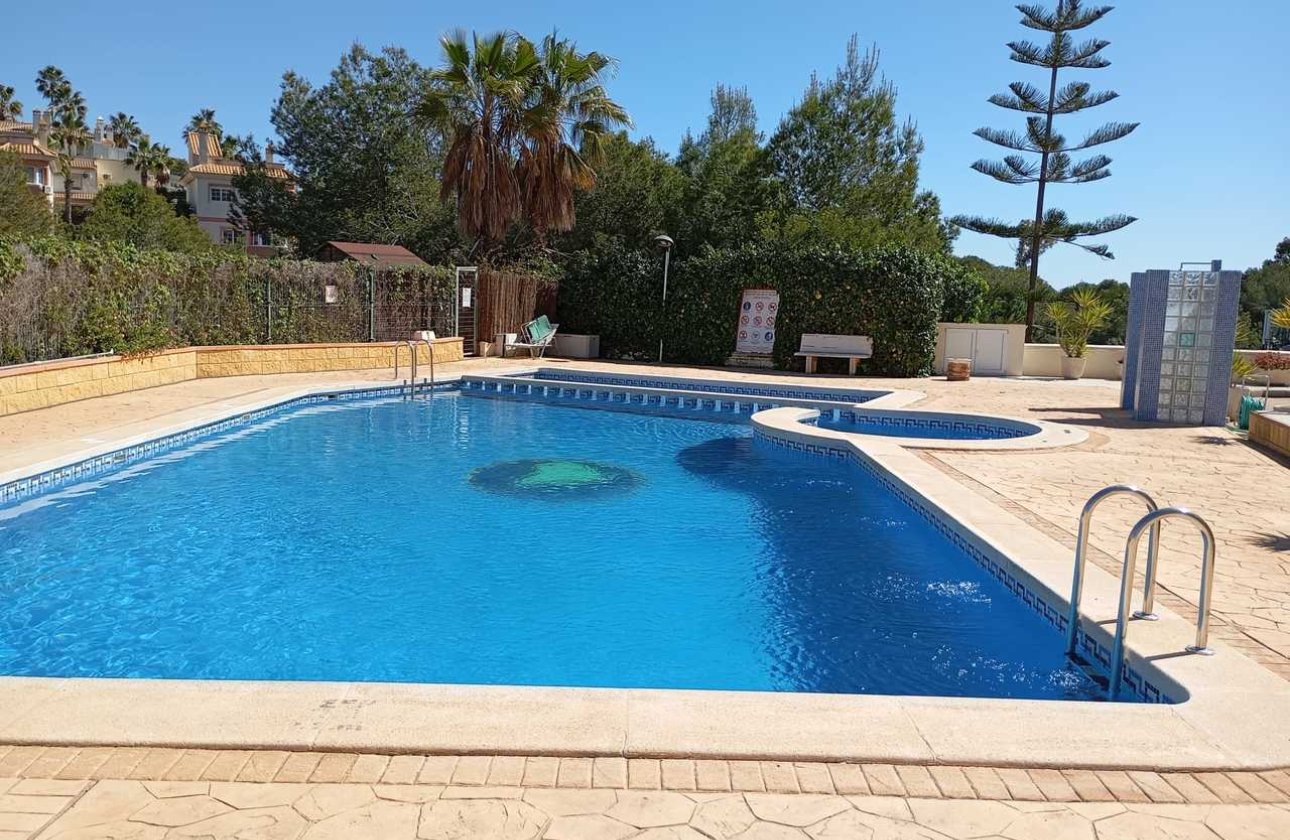 Revente - Appartement -
Villamartin - Costa Blanca