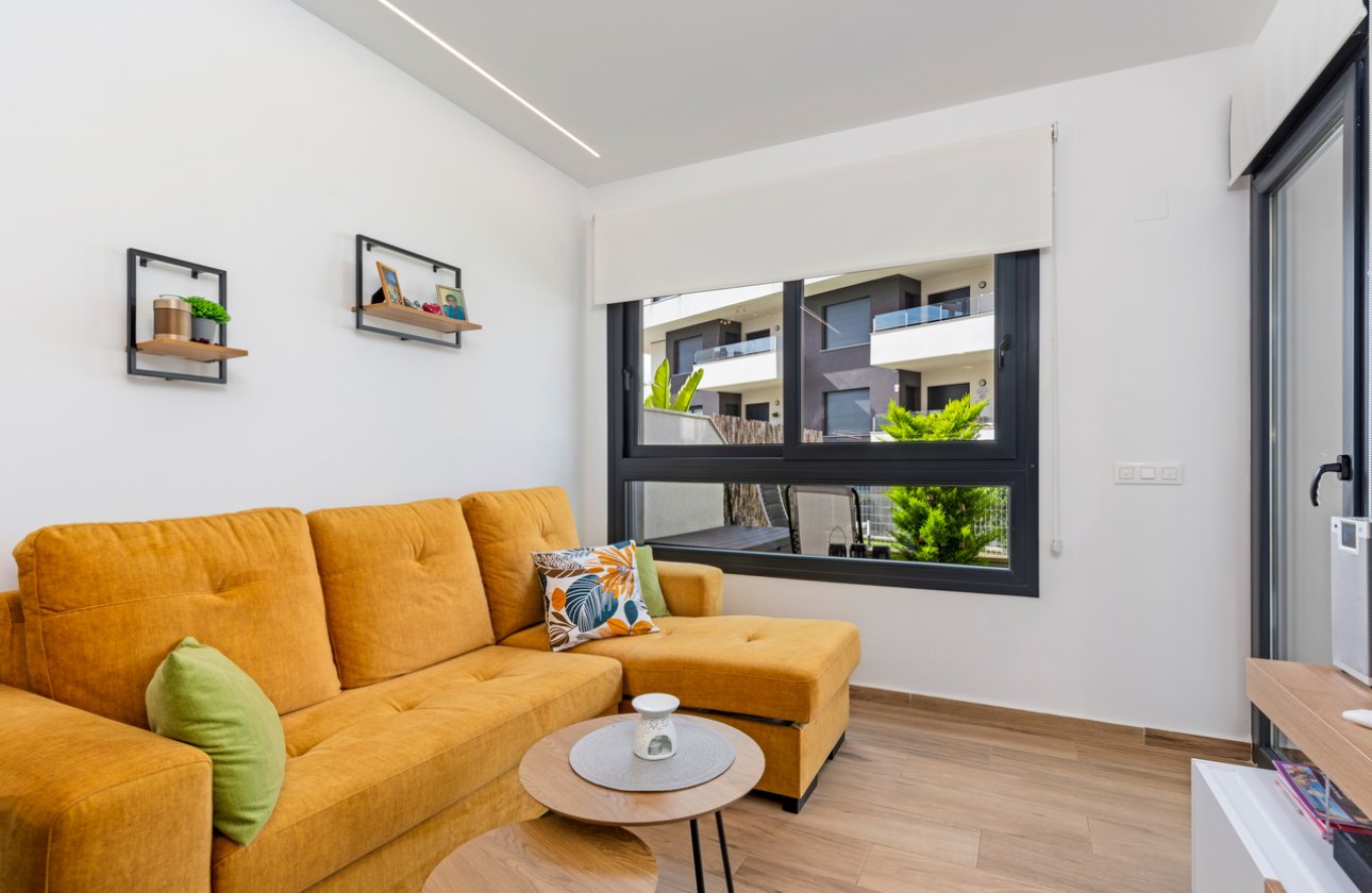 Revente - Appartement -
Villamartin - Costa Blanca