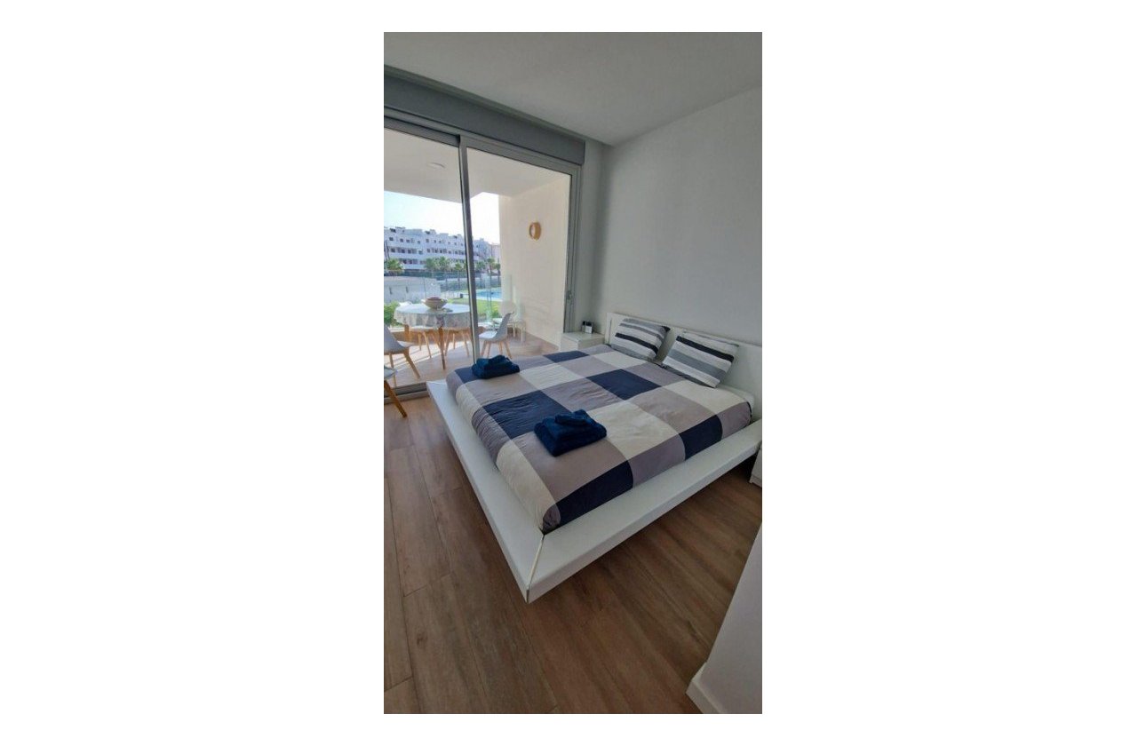 Revente - Appartement -
Villamartin - Costa Blanca