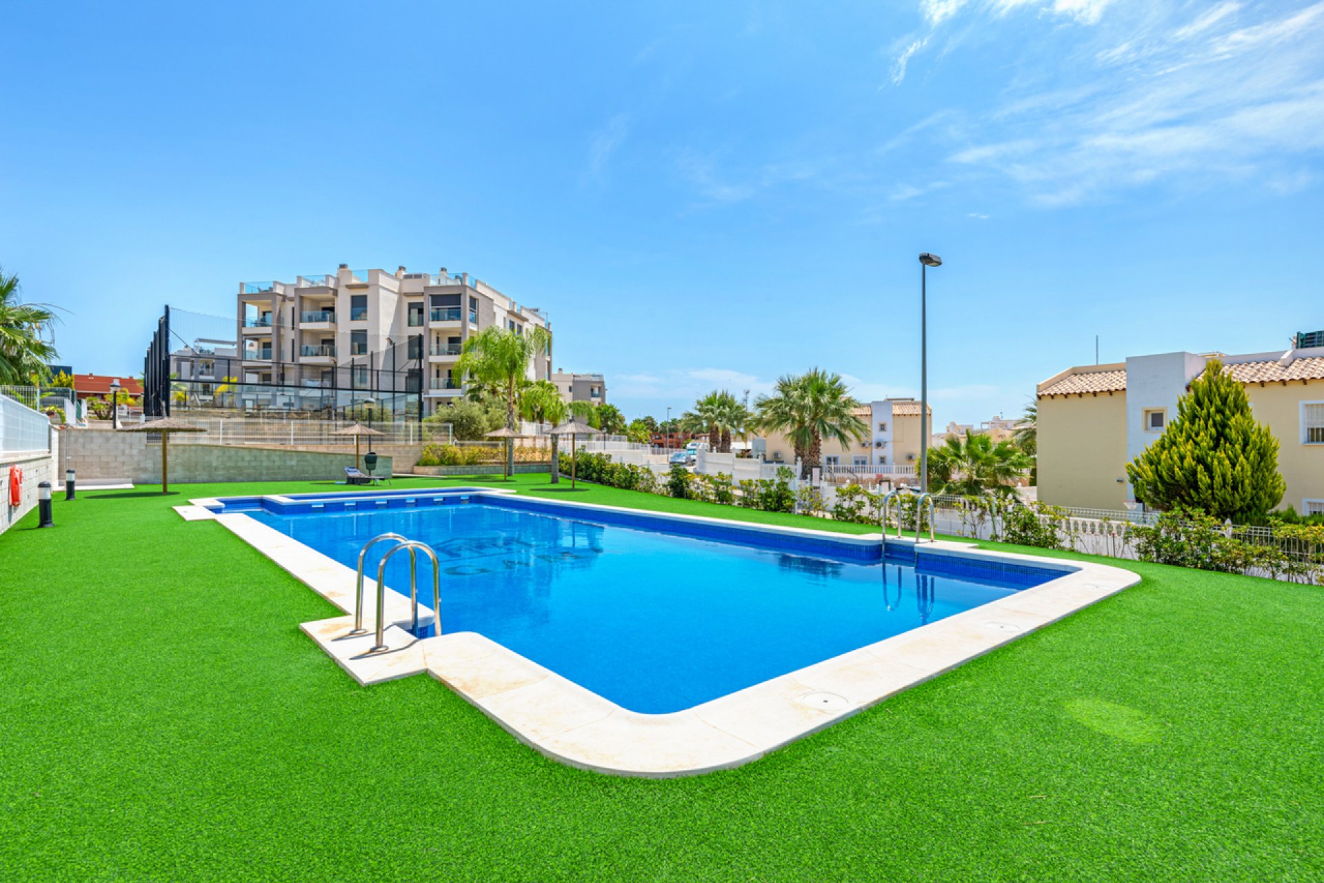 Revente - Appartement -
Villamartin - Costa Blanca