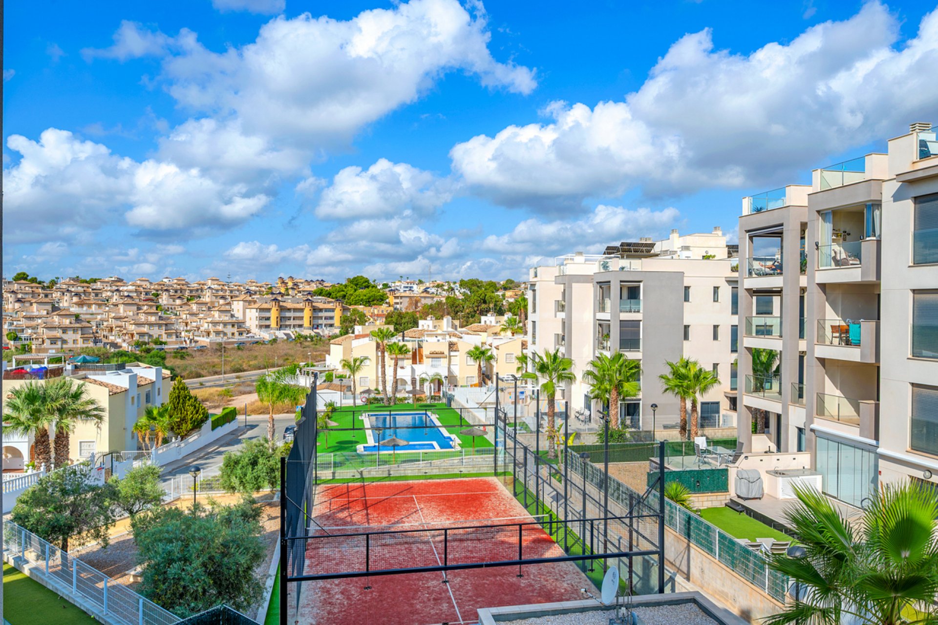 Revente - Appartement -
Villamartin - Costa Blanca