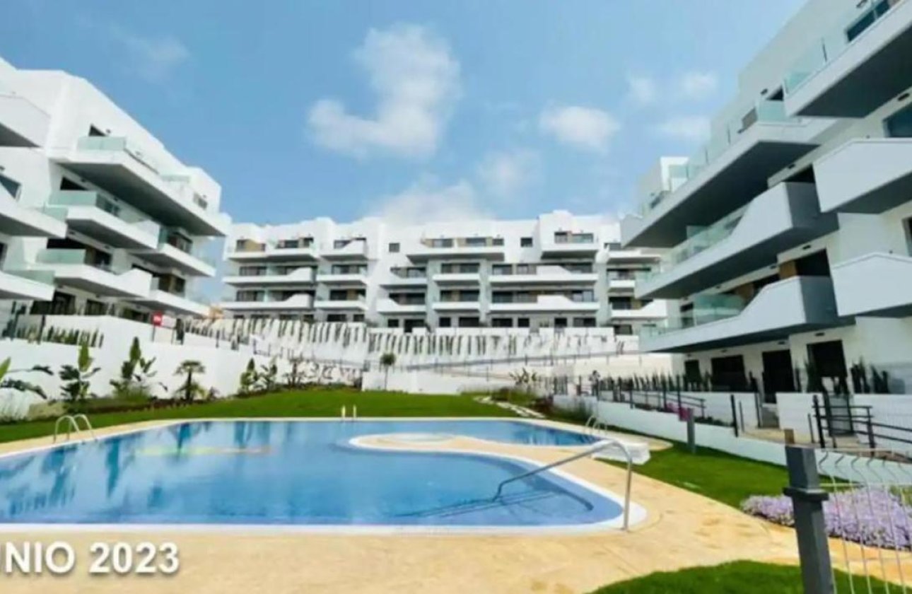 Revente - Appartement -
Villamartin - Costa Blanca