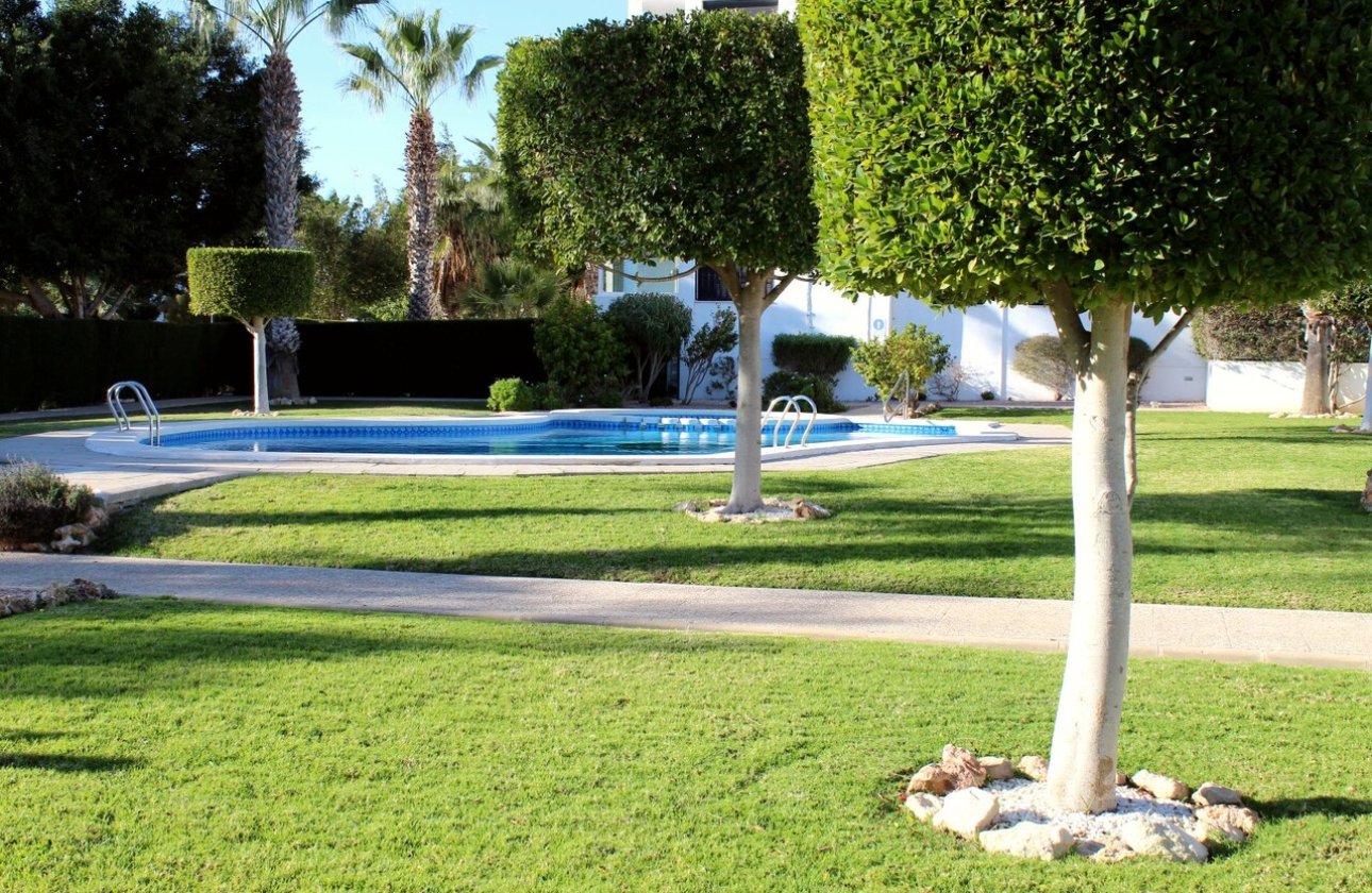Revente - Appartement -
Villamartin - Costa Blanca