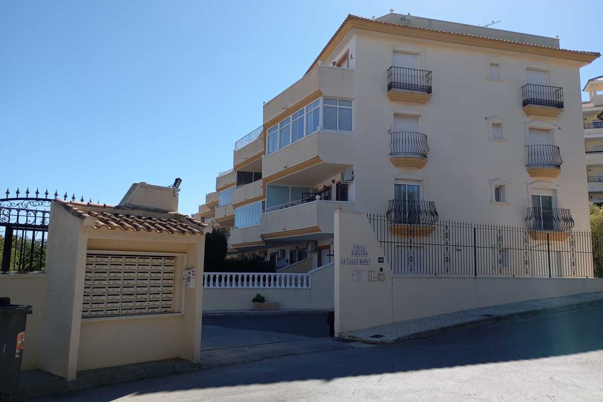 Revente - Appartement -
Villamartin - Costa Blanca