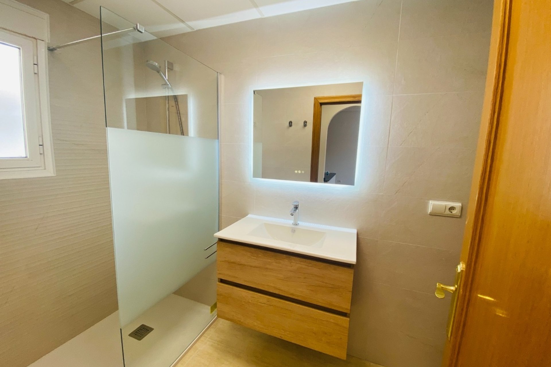 Revente - Appartement -
Villamartin - Costa Blanca