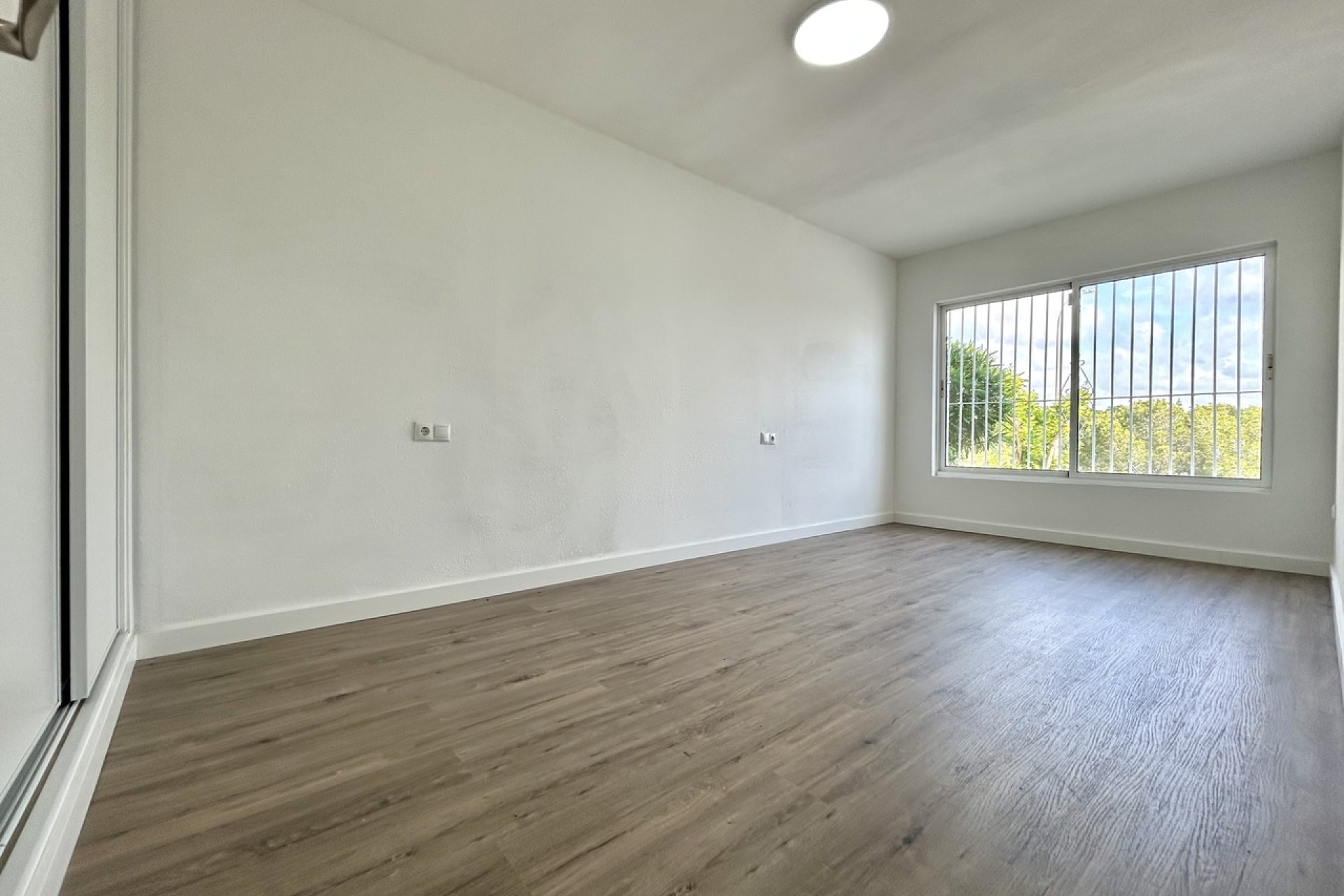 Revente - Appartement -
Villamartin - Costa Blanca