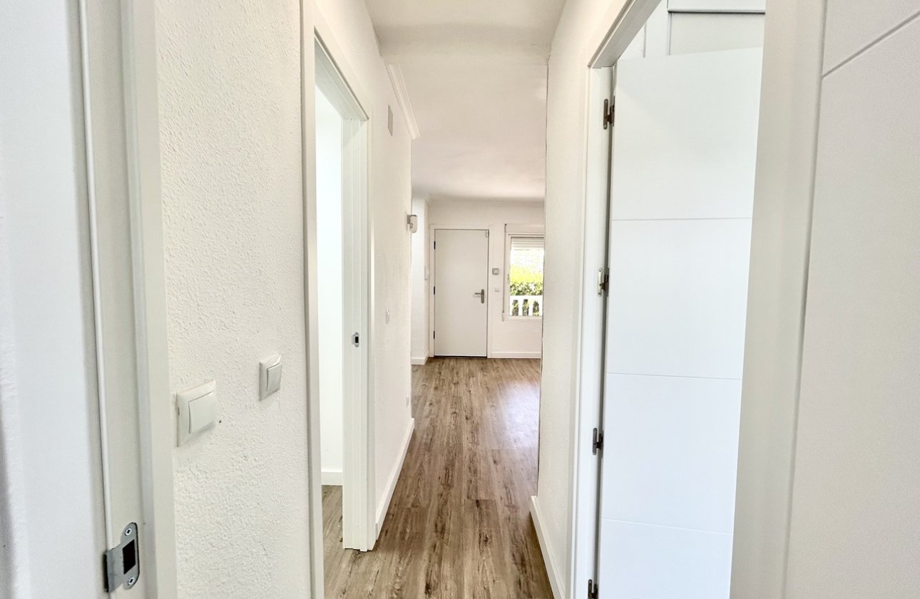 Revente - Appartement -
Villamartin - Costa Blanca