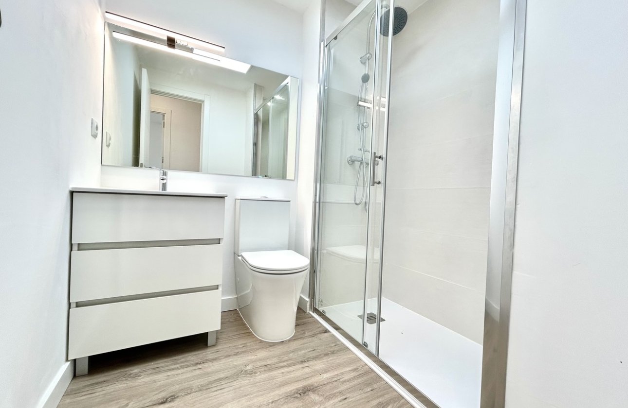 Revente - Appartement -
Villamartin - Costa Blanca