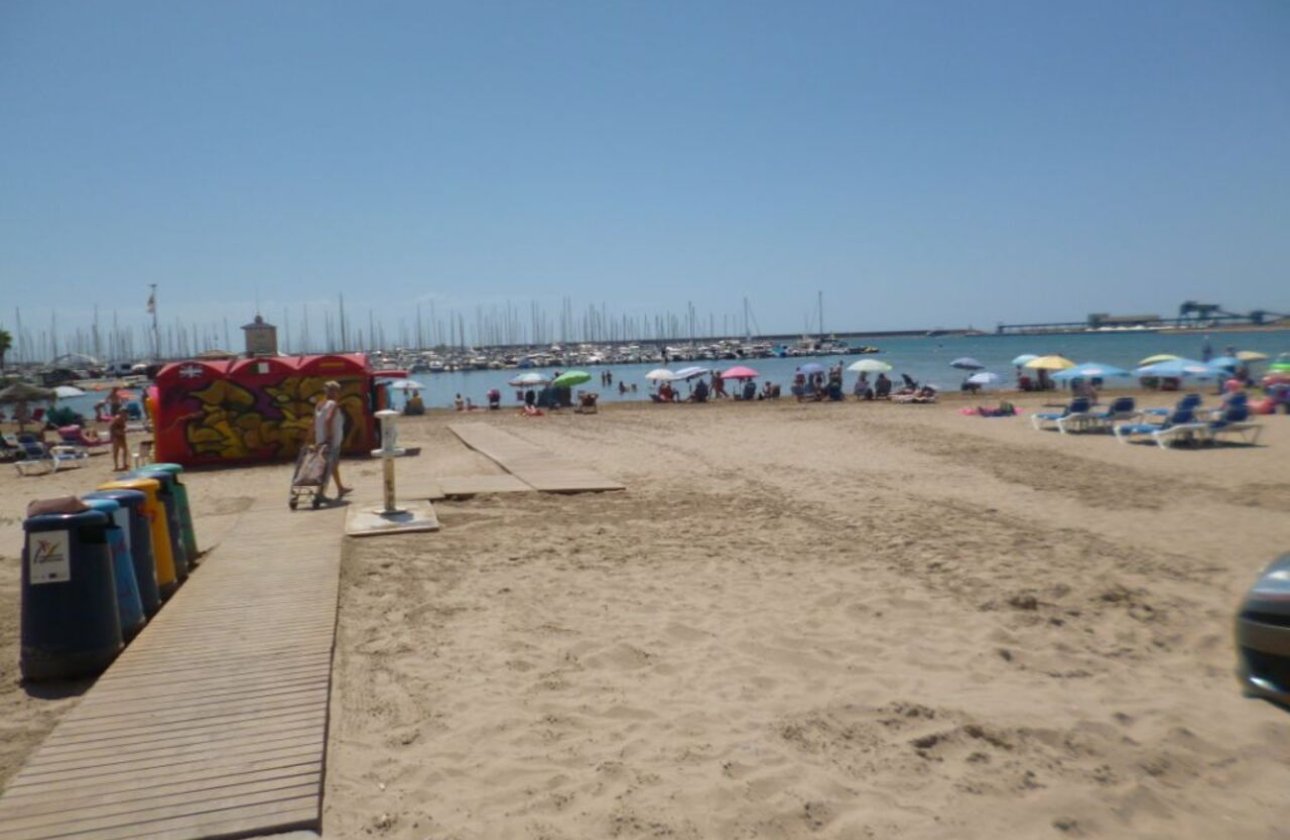 Revente - Appartement -
Villamartin - Costa Blanca