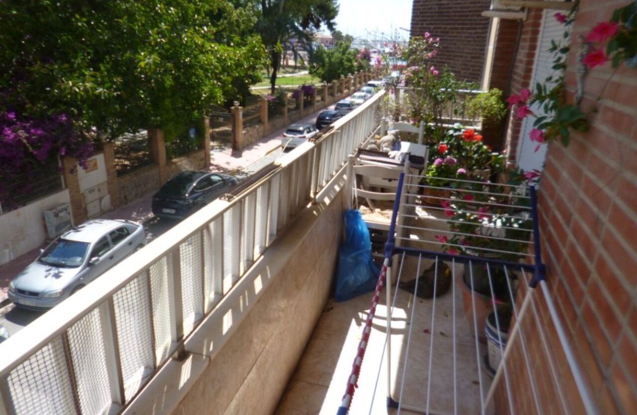 Revente - Appartement -
Villamartin - Costa Blanca