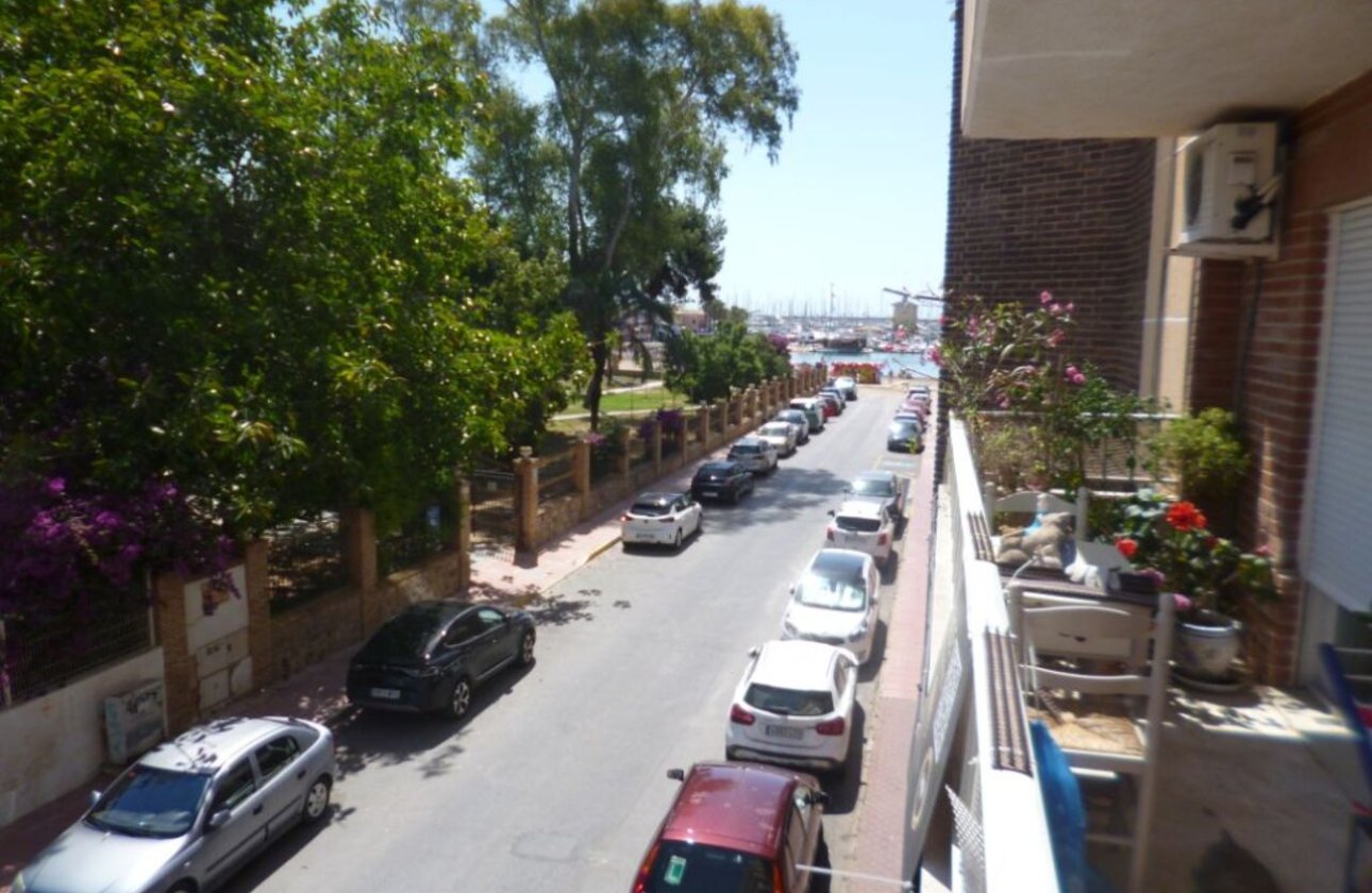 Revente - Appartement -
Villamartin - Costa Blanca