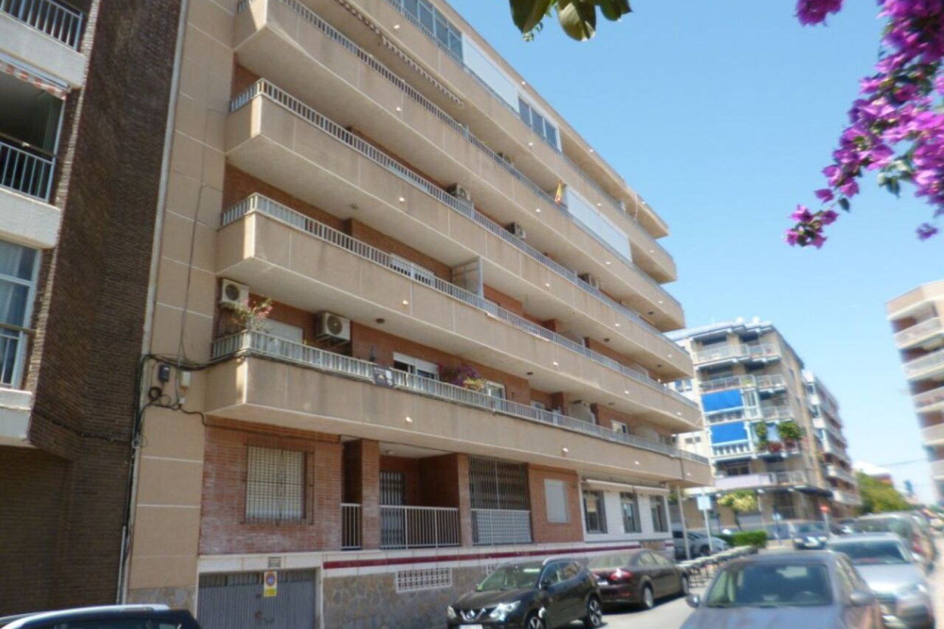 Revente - Appartement -
Villamartin - Costa Blanca