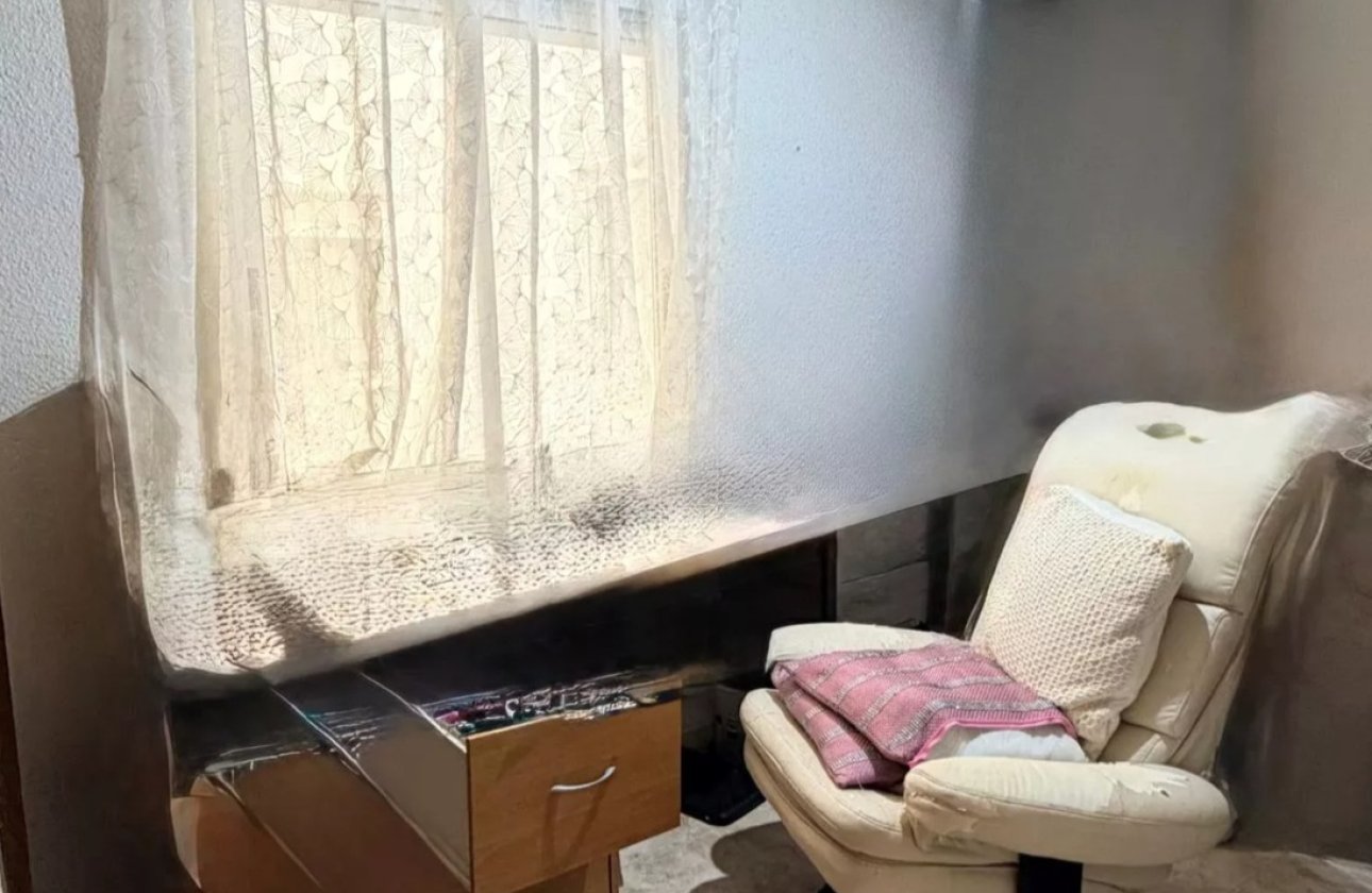 Revente - Appartement -
Villamartin - Costa Blanca