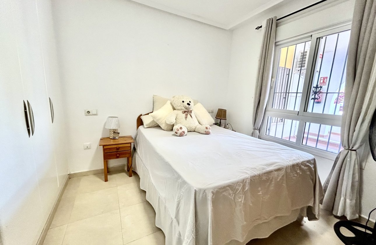 Revente - Appartement -
Villamartin - Costa Blanca