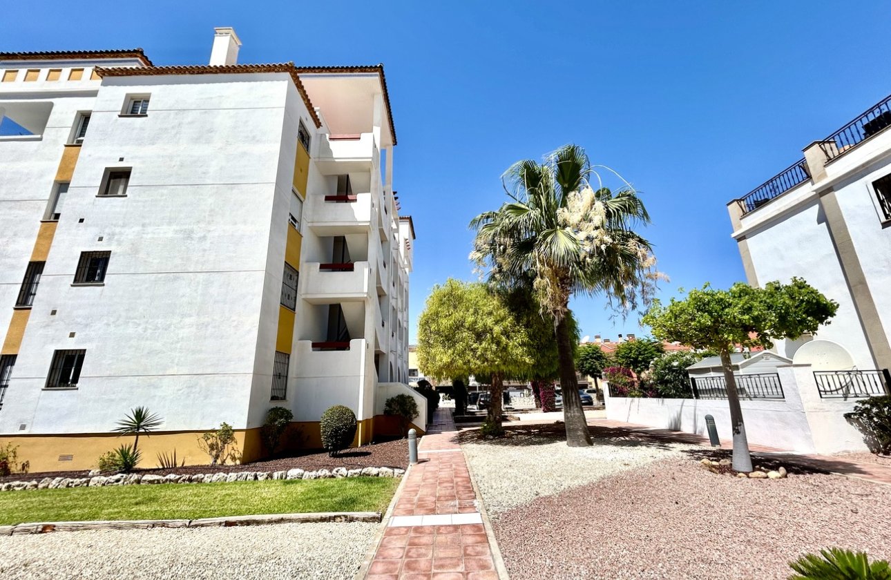 Revente - Appartement -
Villamartin - Costa Blanca