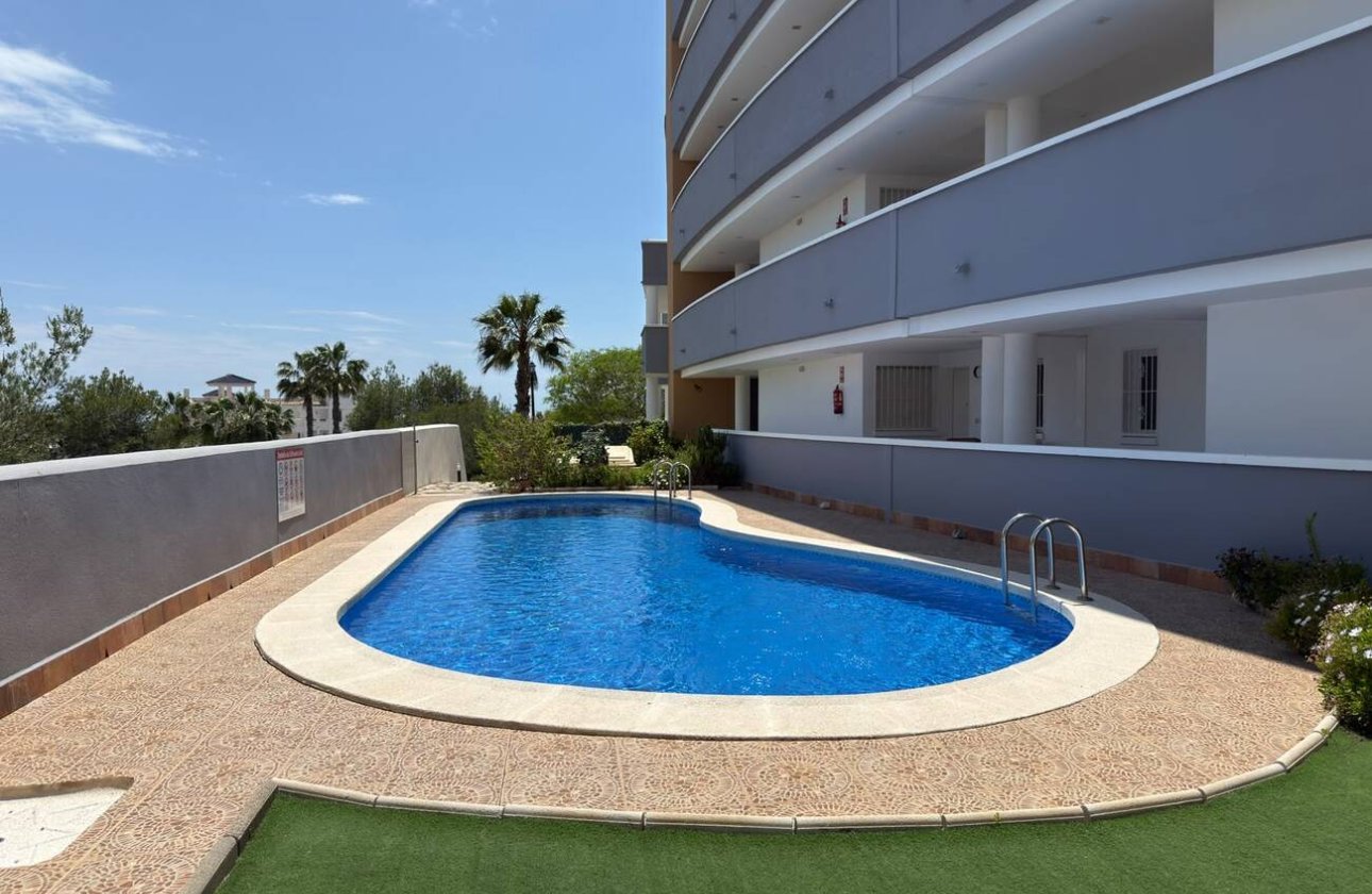Revente - Appartement -
Villamartin - Costa Blanca