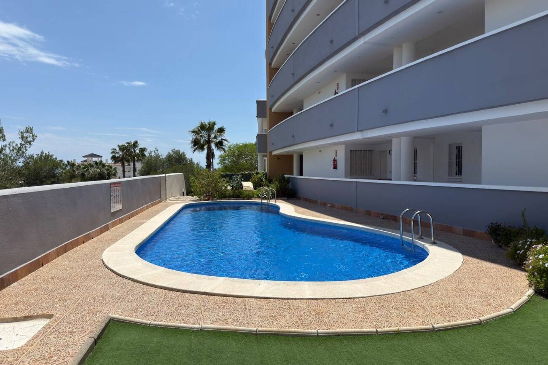 Revente - Appartement -
Villamartin - Costa Blanca