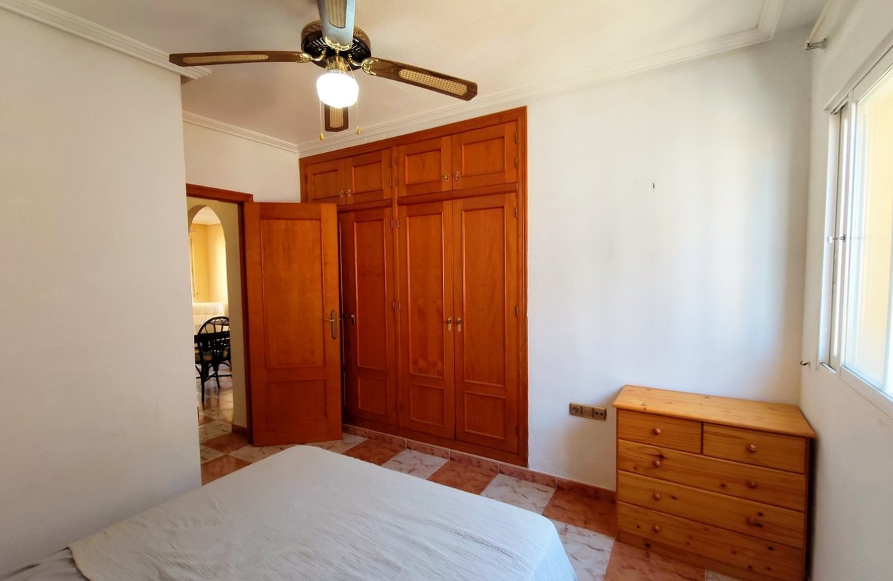 Revente - Appartement -
Villamartin - Costa Blanca