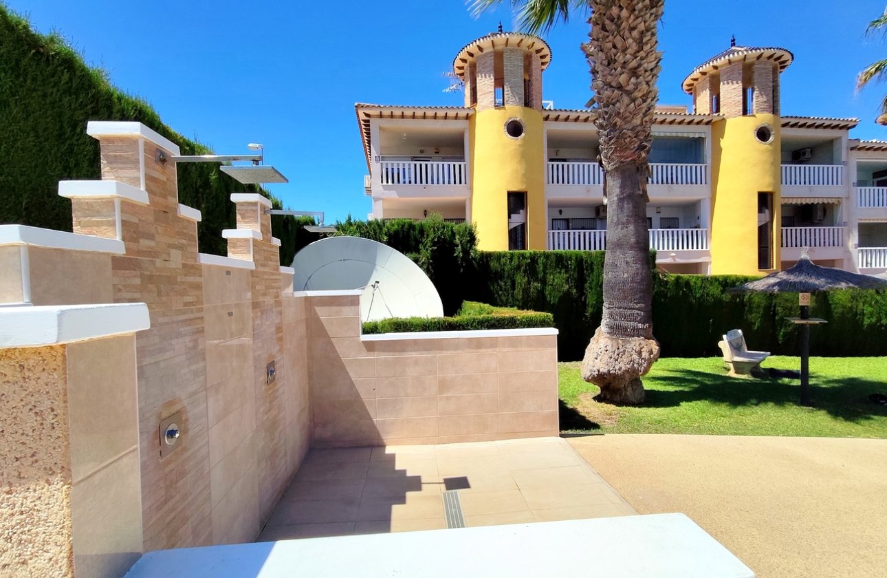 Revente - Appartement -
Villamartin - Costa Blanca