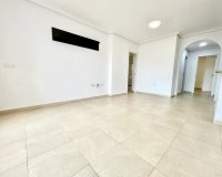 Revente - Appartement -
Villamartin - Costa Blanca