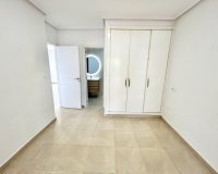 Revente - Appartement -
Villamartin - Costa Blanca