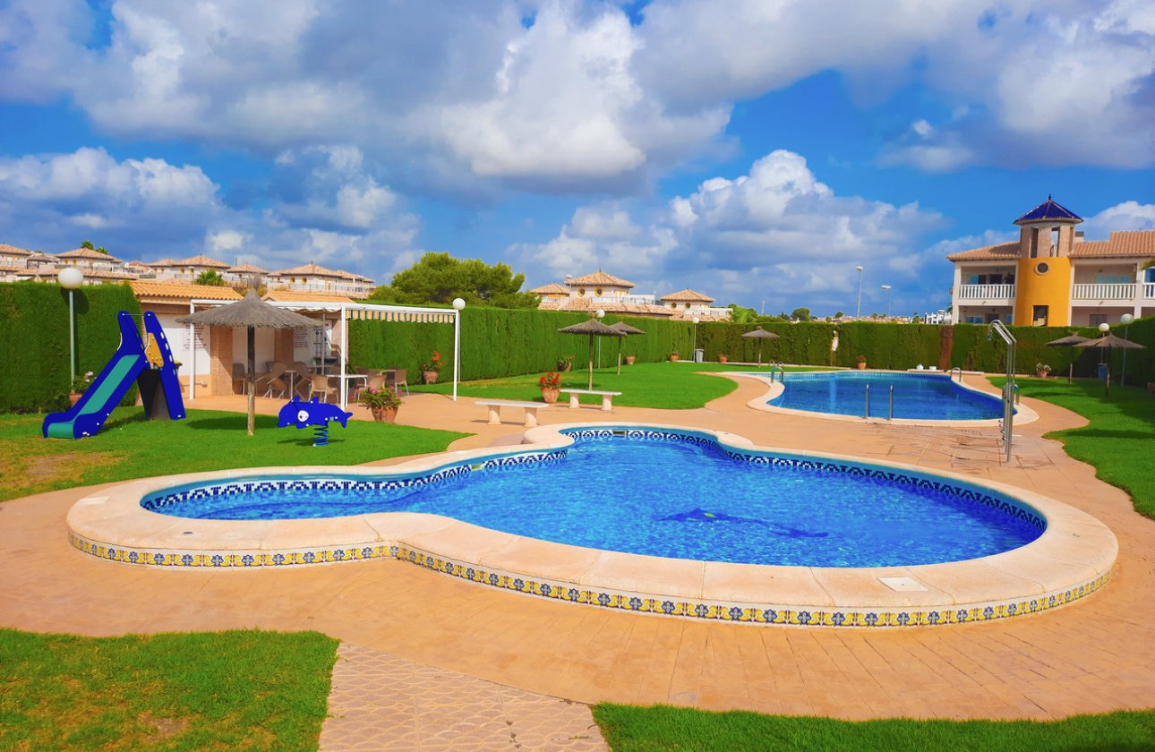 Revente - Appartement -
Villamartin - Costa Blanca
