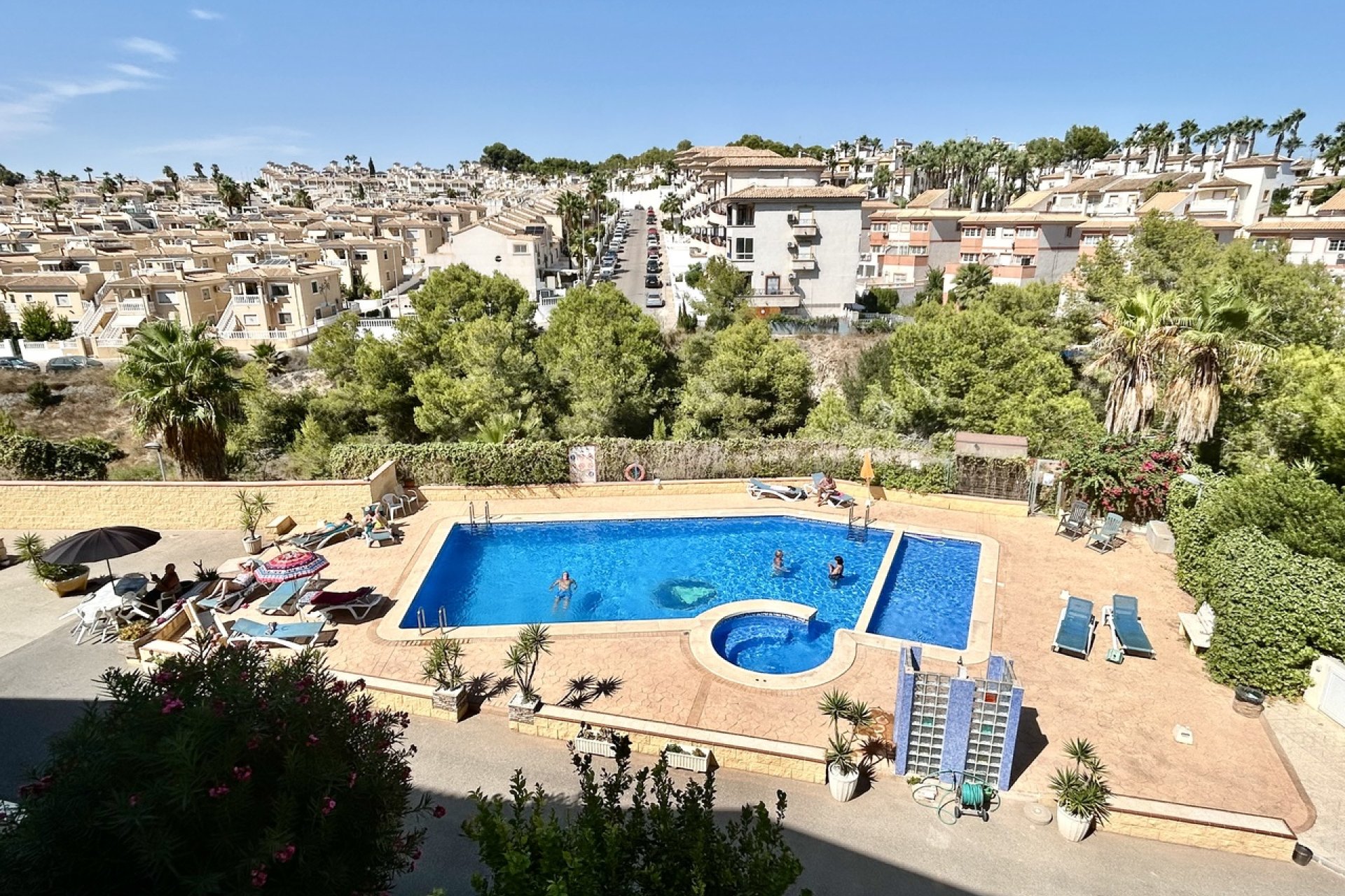 Revente - Appartement -
Villamartin - Costa Blanca