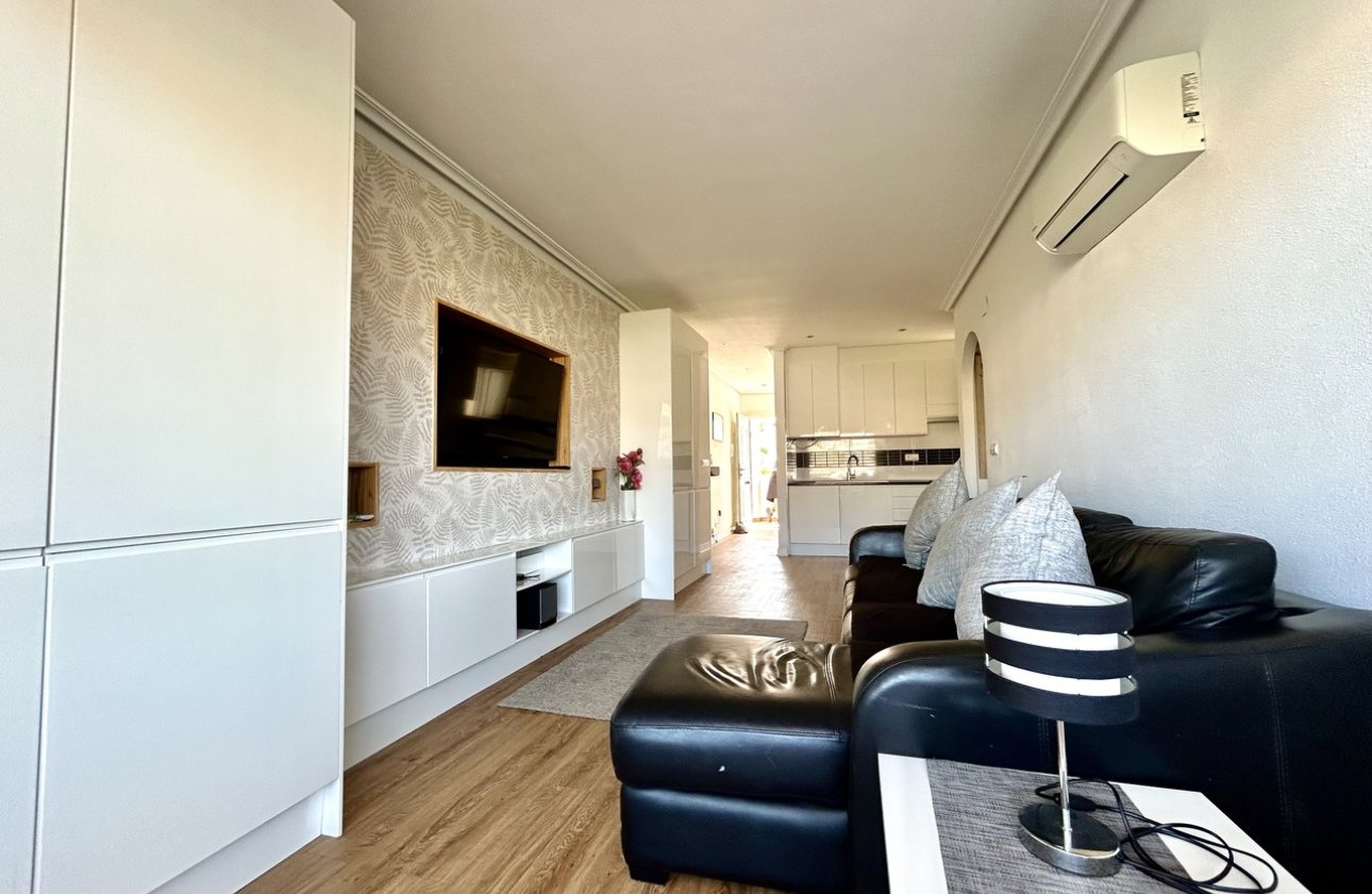 Revente - Appartement -
Villamartin - Costa Blanca