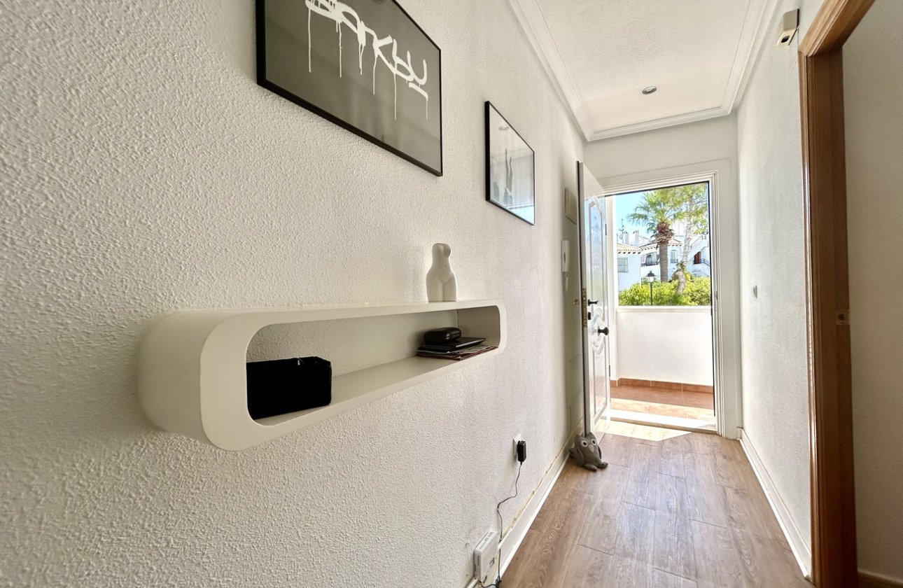Revente - Appartement -
Villamartin - Costa Blanca