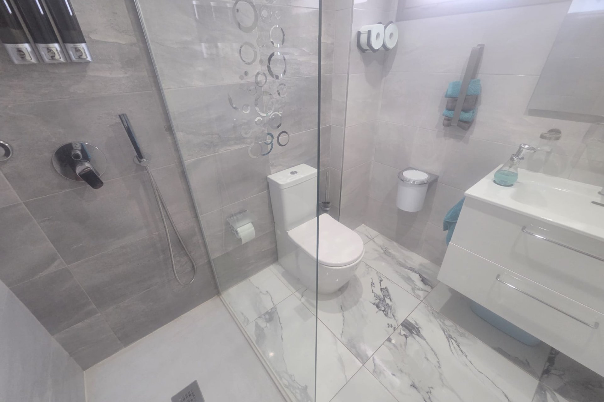 Revente - Appartement -
Villamartin - Costa Blanca