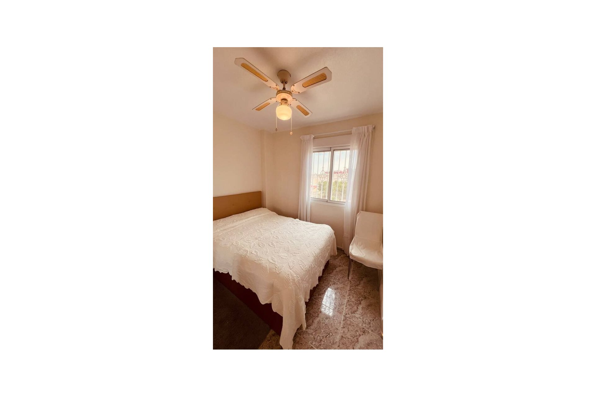 Revente - Appartement -
Villamartin - Costa Blanca