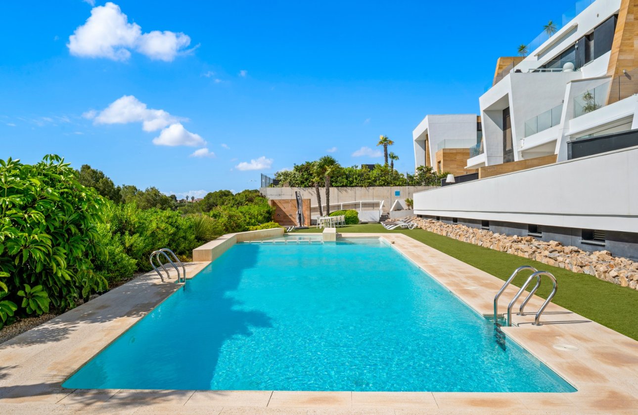 Revente - Appartement -
Villamartin - Costa Blanca