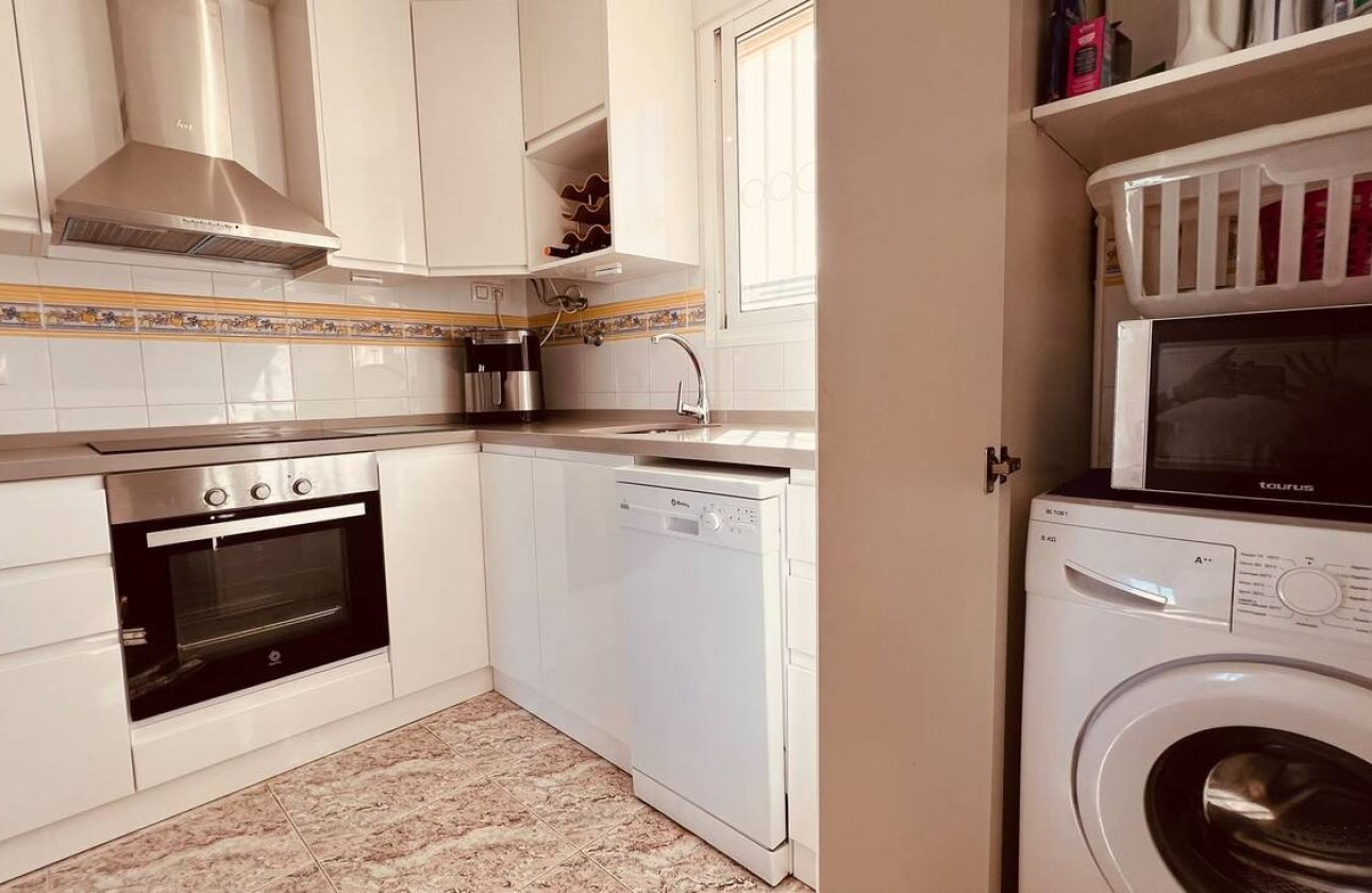 Revente - Appartement -
Villamartin - Costa Blanca