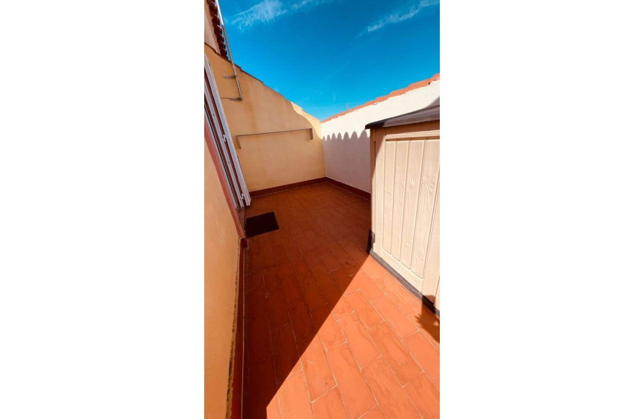 Revente - Appartement -
Villamartin - Costa Blanca