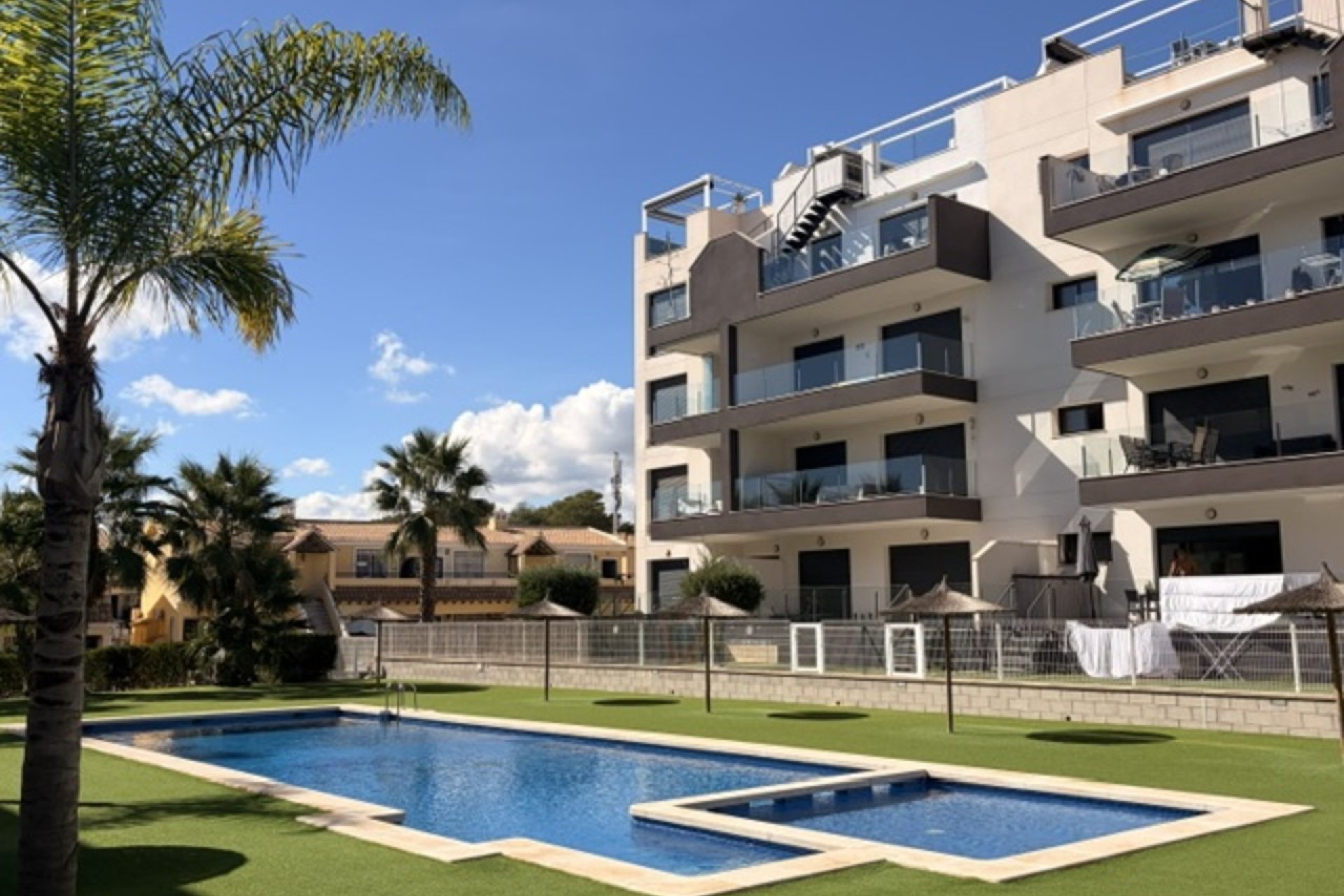 Revente - Appartement -
Villamartin - Costa Blanca