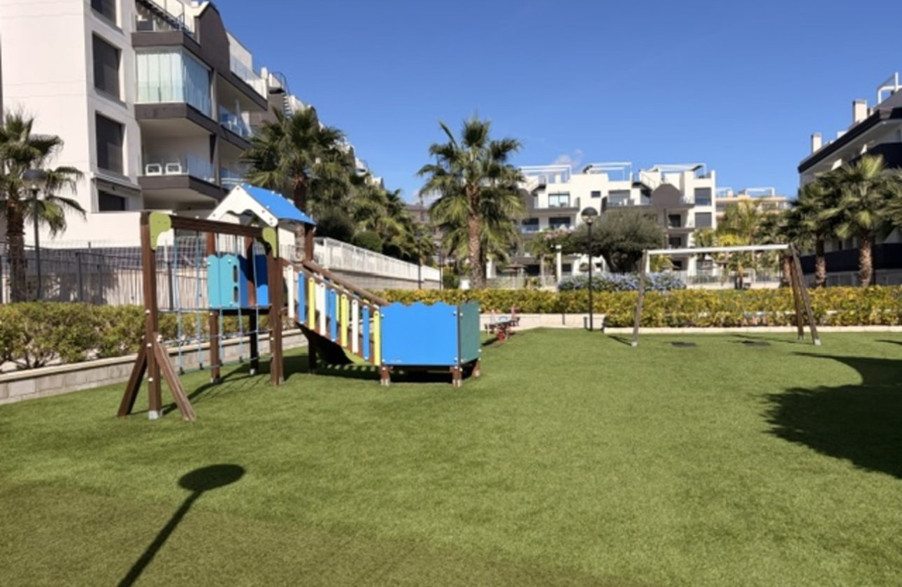 Revente - Appartement -
Villamartin - Costa Blanca