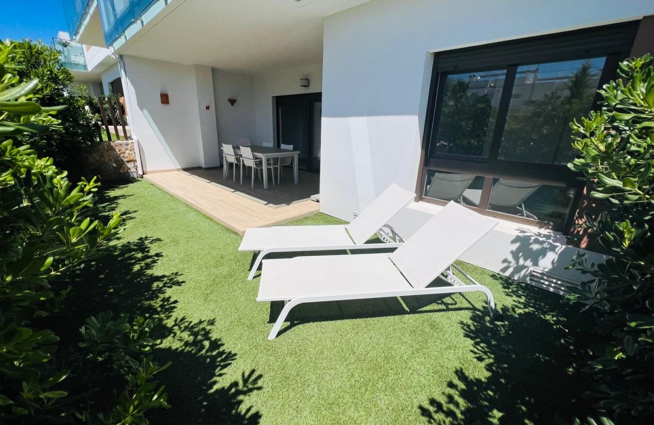 Revente - Appartement -
Vistabella Golf Entre Naranjos - Inland