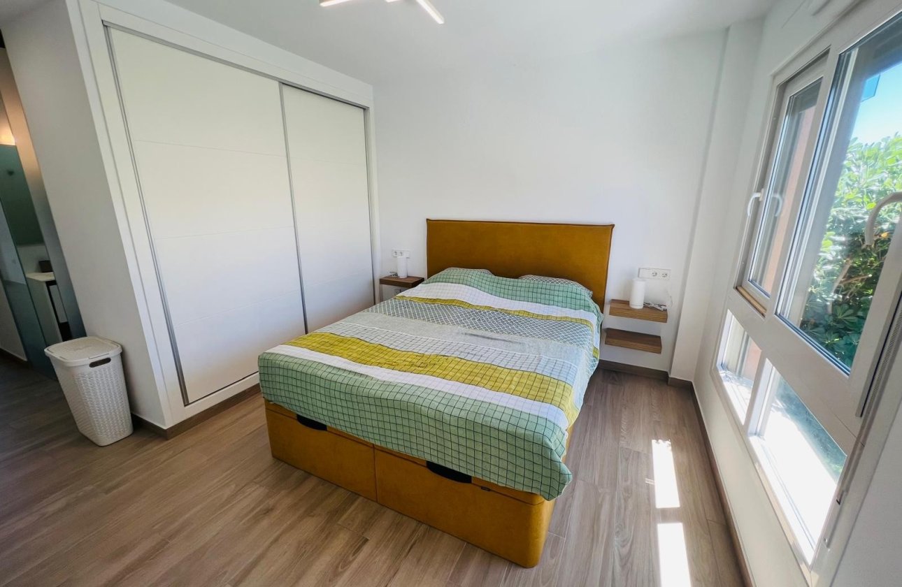 Revente - Appartement -
Vistabella Golf Entre Naranjos - Inland