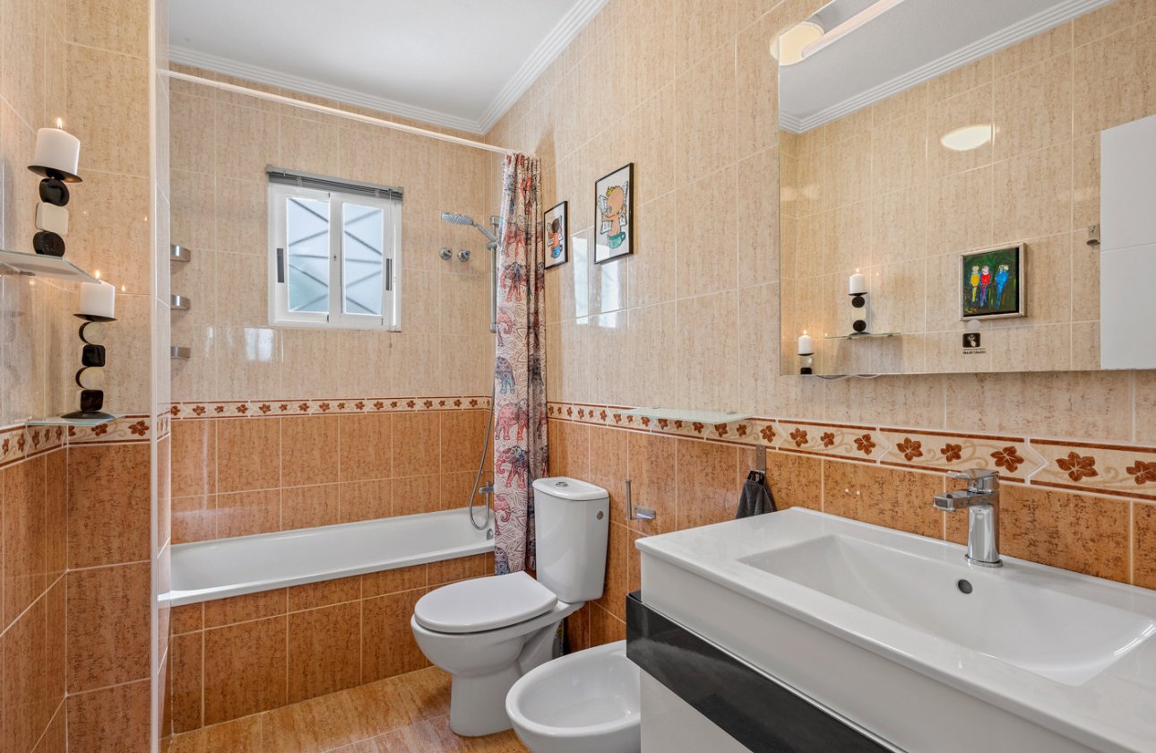 Revente - Bungalow -
Orihuela Costa - Costa Blanca