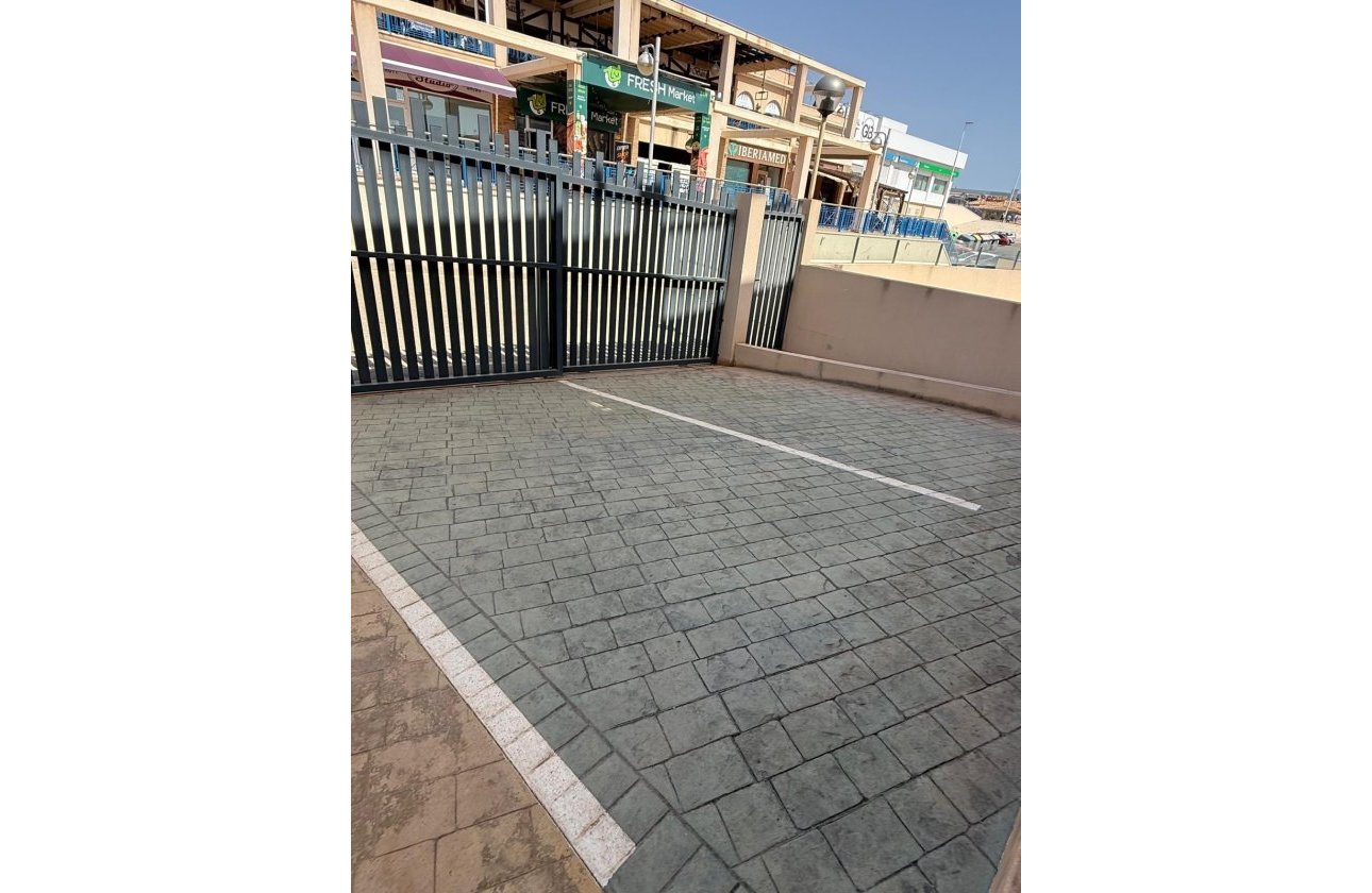 Revente - Bungalow -
Orihuela Costa - La Zenia