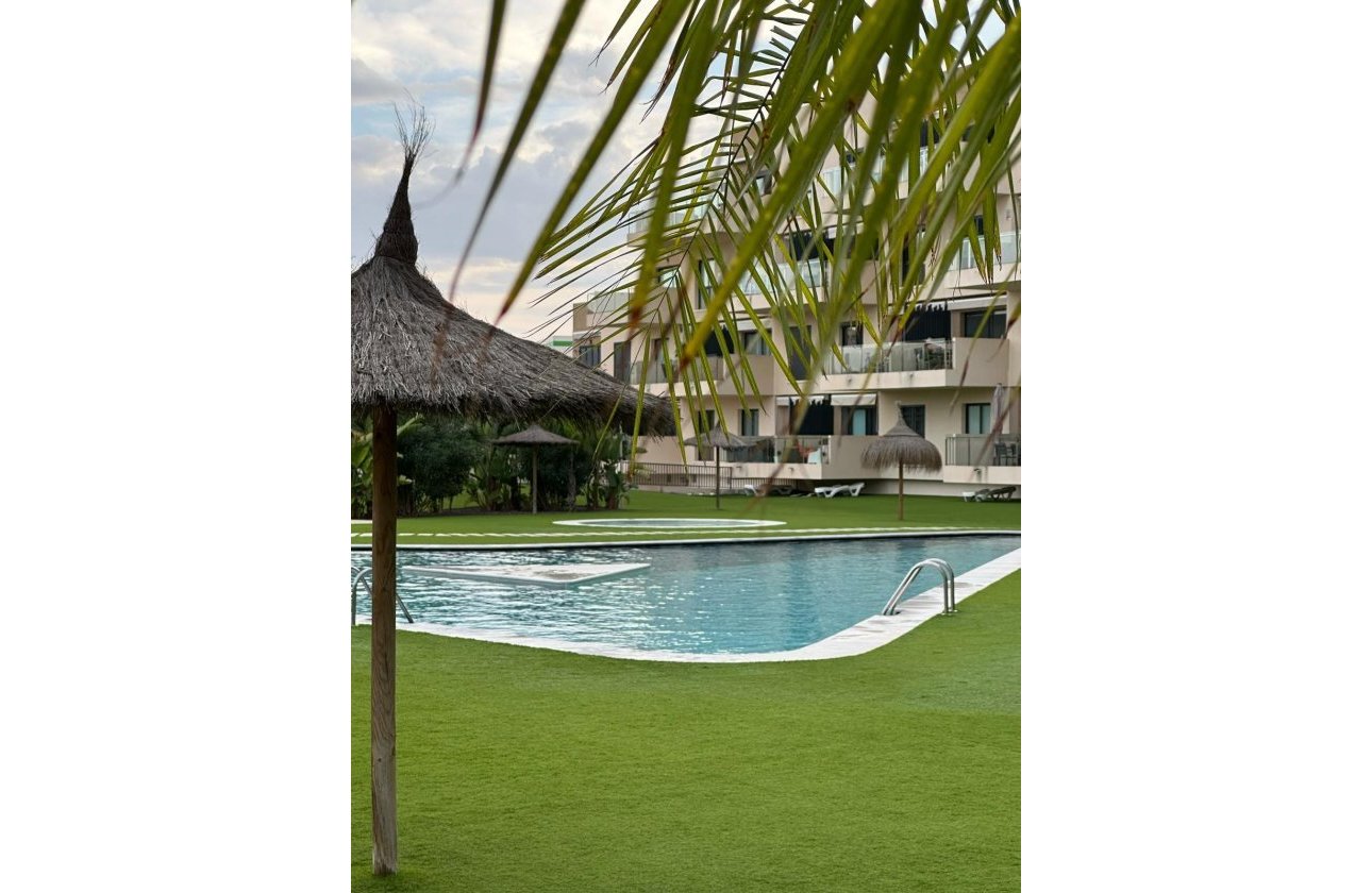 Revente - Bungalow -
Orihuela Costa - La Zenia