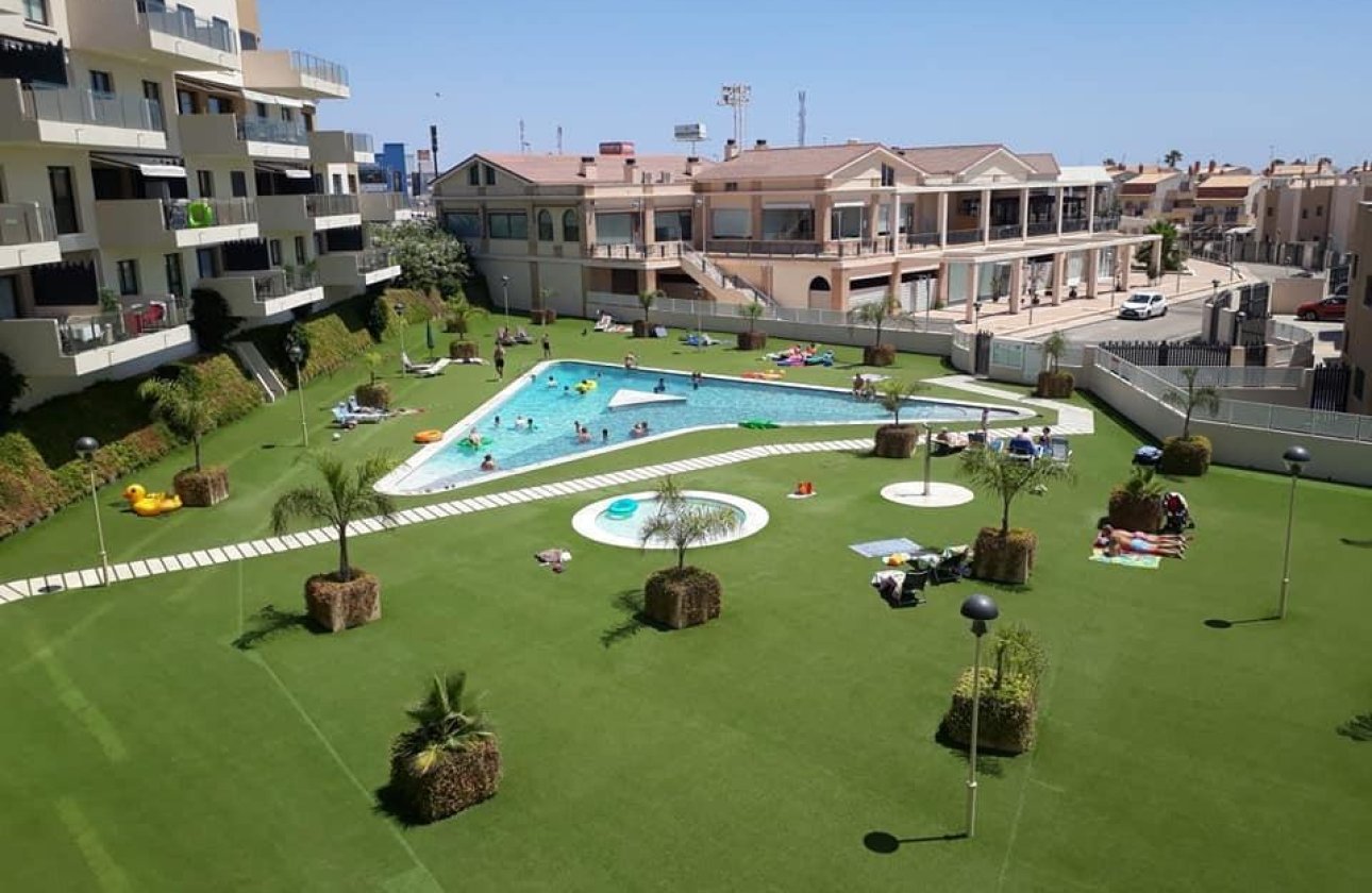 Revente - Bungalow -
Orihuela Costa - La Zenia