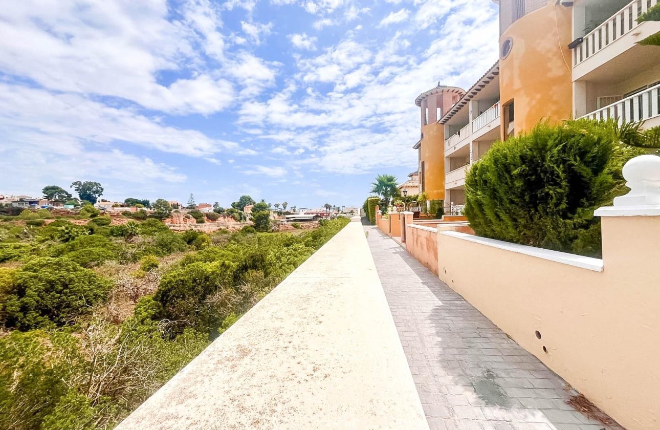 Revente - Bungalow -
Orihuela Costa - Lomas De Cabo Roig-los Dolses
