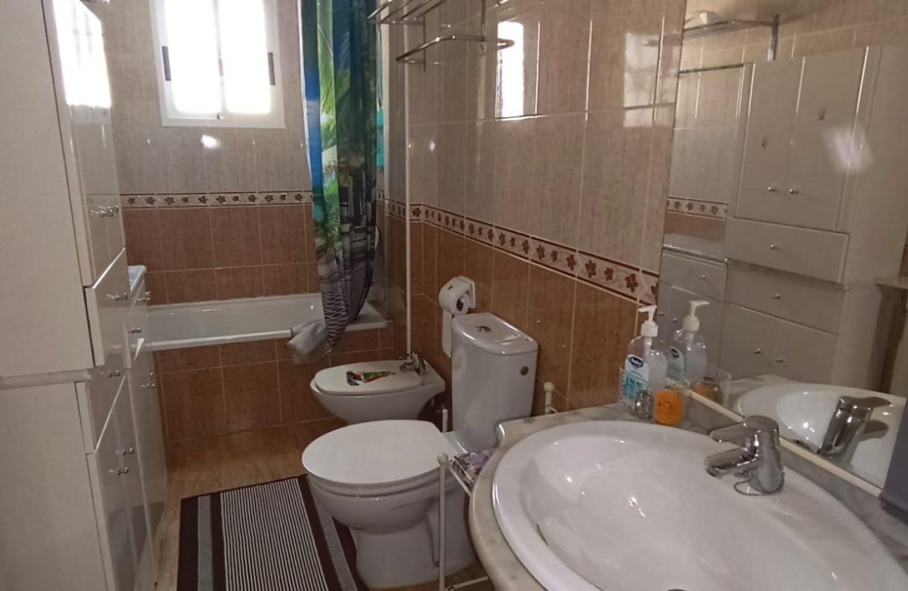 Revente - Bungalow -
Orihuela Costa - Los Almendros-la Florida