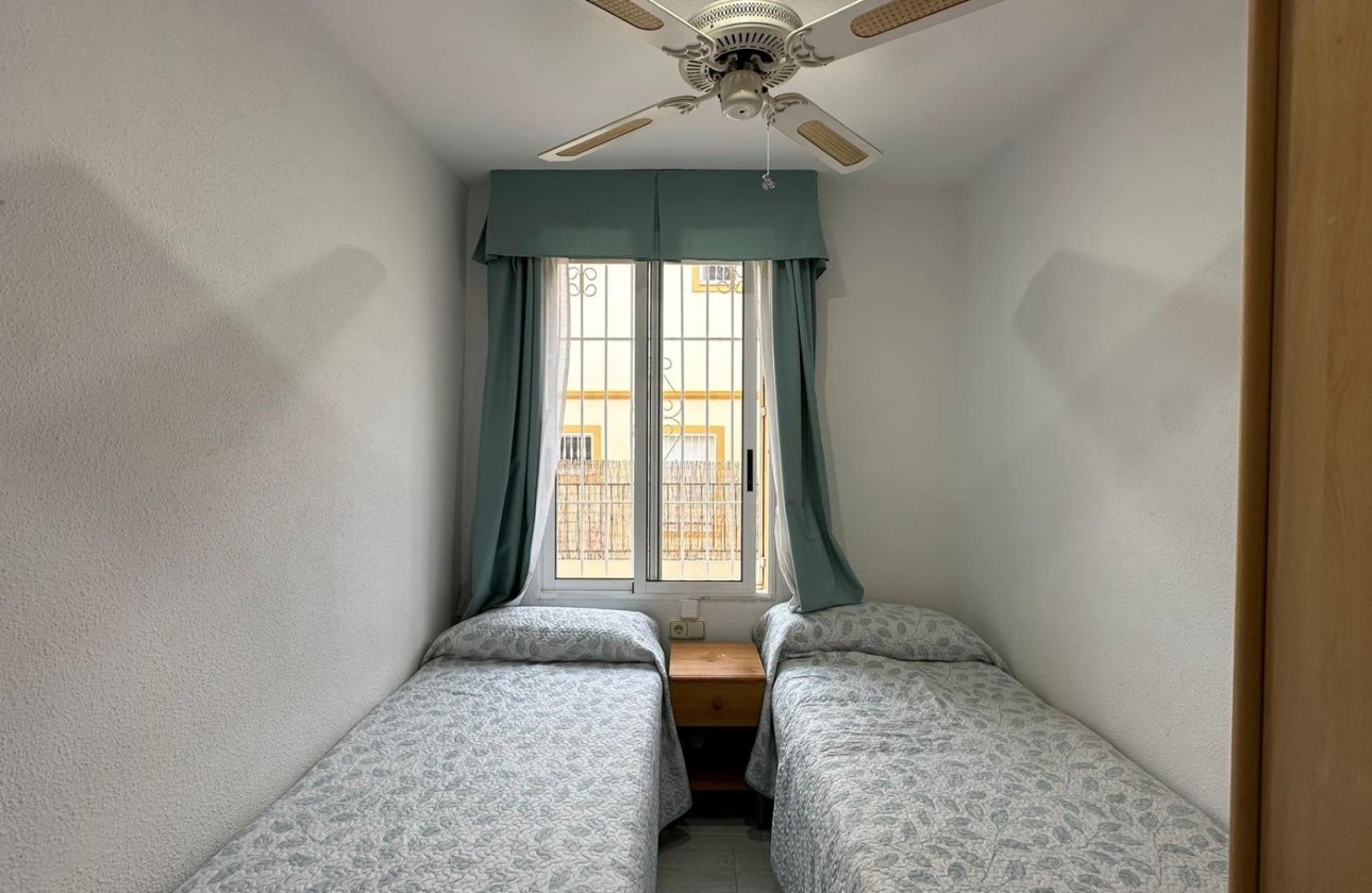 Revente - Bungalow -
Orihuela Costa - Los Almendros-la Florida