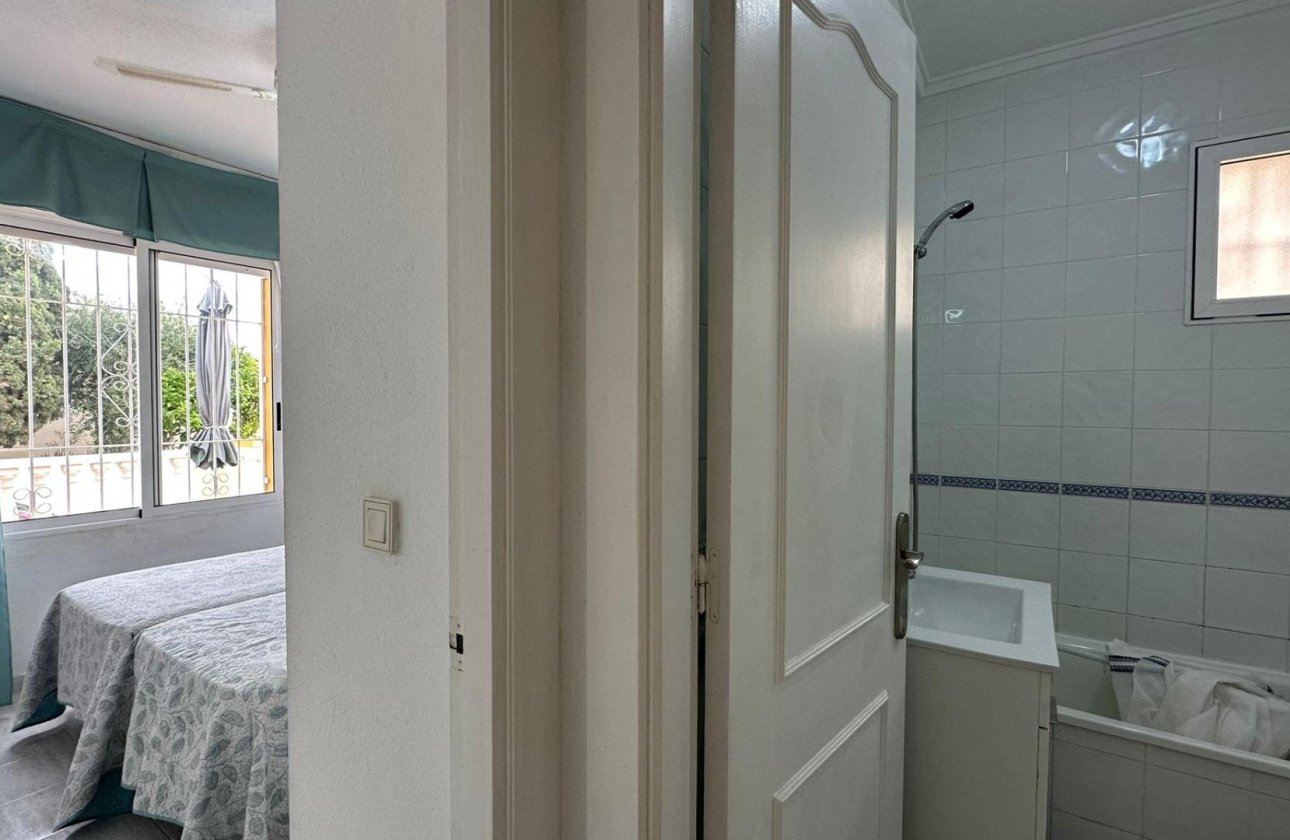 Revente - Bungalow -
Orihuela Costa - Los Almendros-la Florida