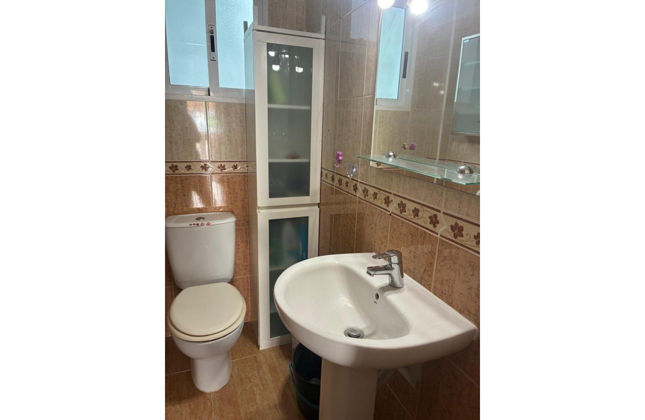 Revente - Bungalow -
Orihuela Costa - Los Almendros-la Florida