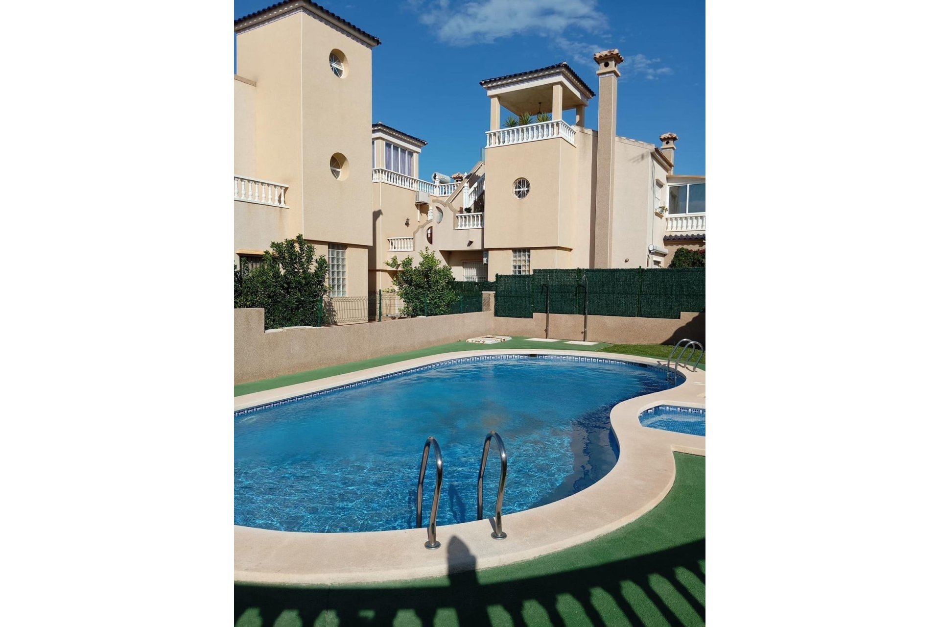 Revente - Bungalow -
Orihuela Costa - PAU 26